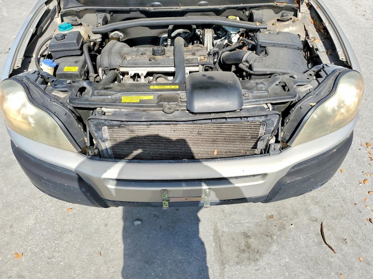 2005 Volvo Xc90 Золотой vin: YV1CY592X51192305