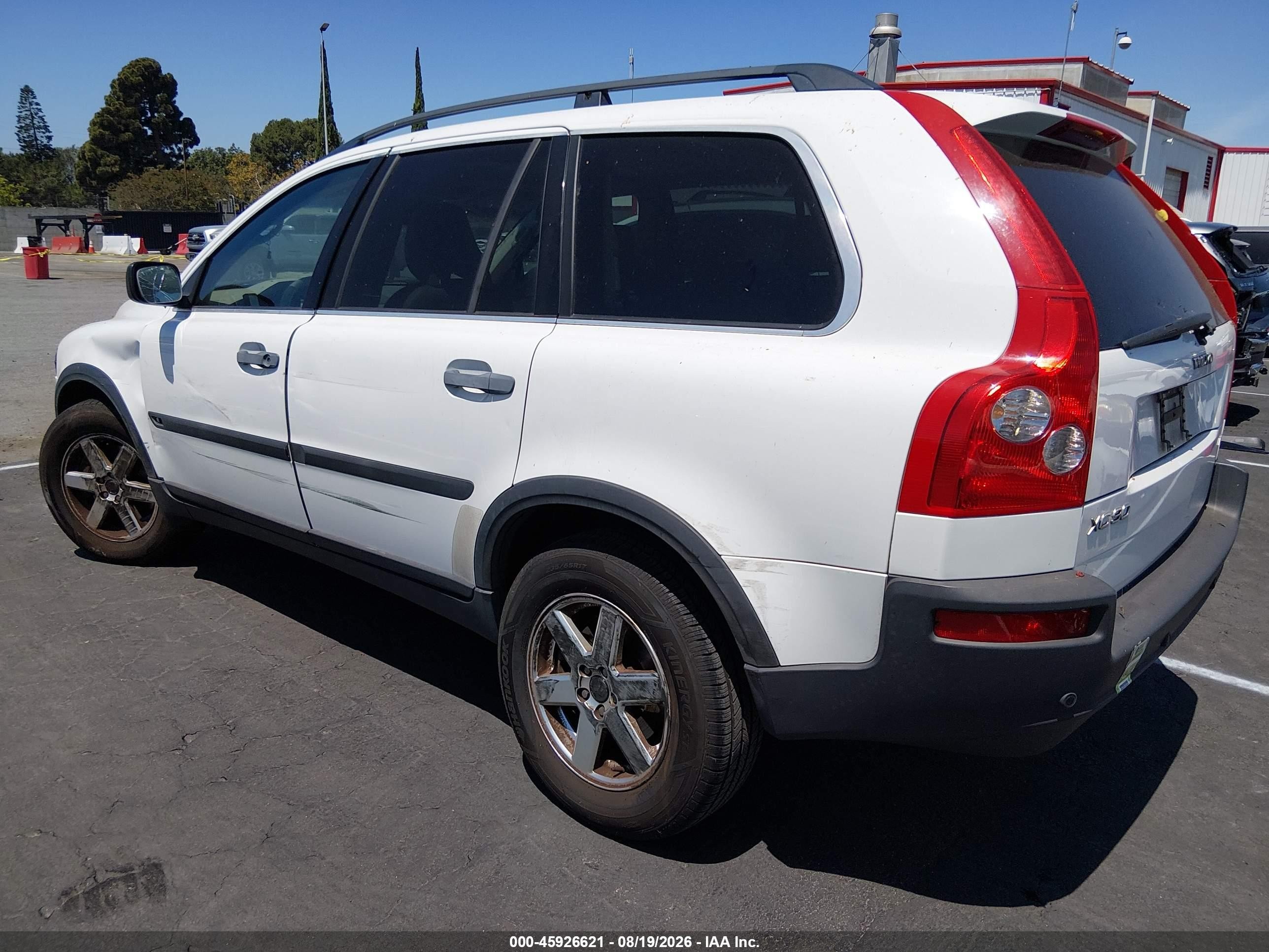 2005 Volvo Xc90 2.5t Awd White vin: YV1CZ592651189592