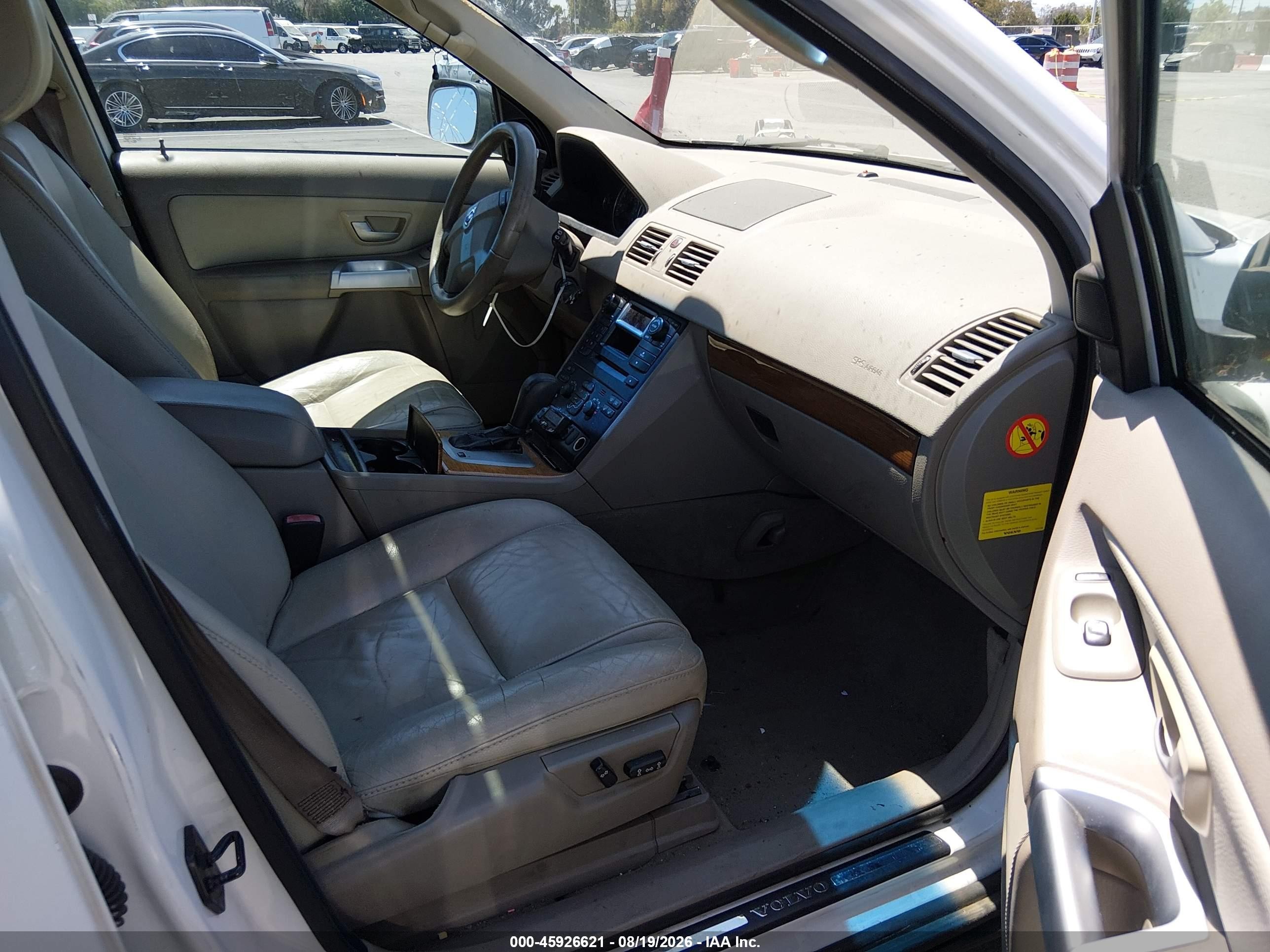 2005 Volvo Xc90 2.5t Awd White vin: YV1CZ592651189592