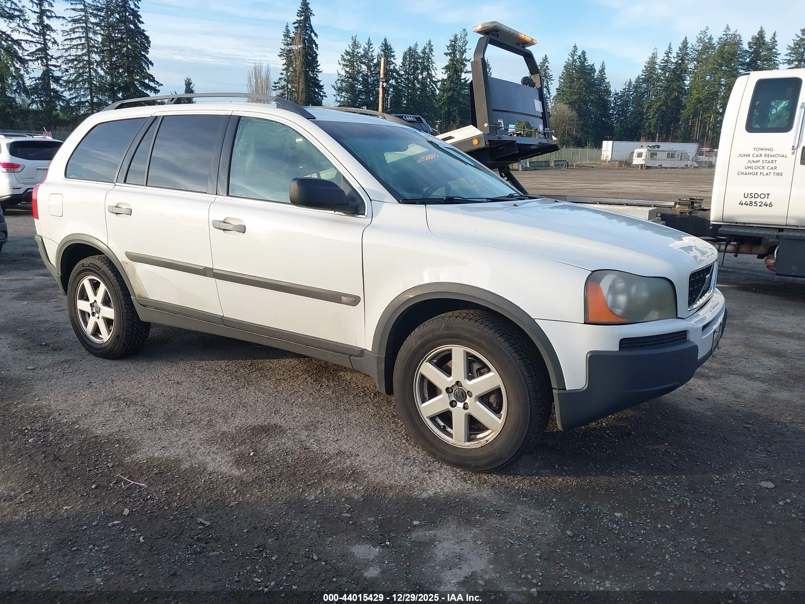 2004 Volvo Xc90 2.5t Awd White vin: YV1CZ59H141072487