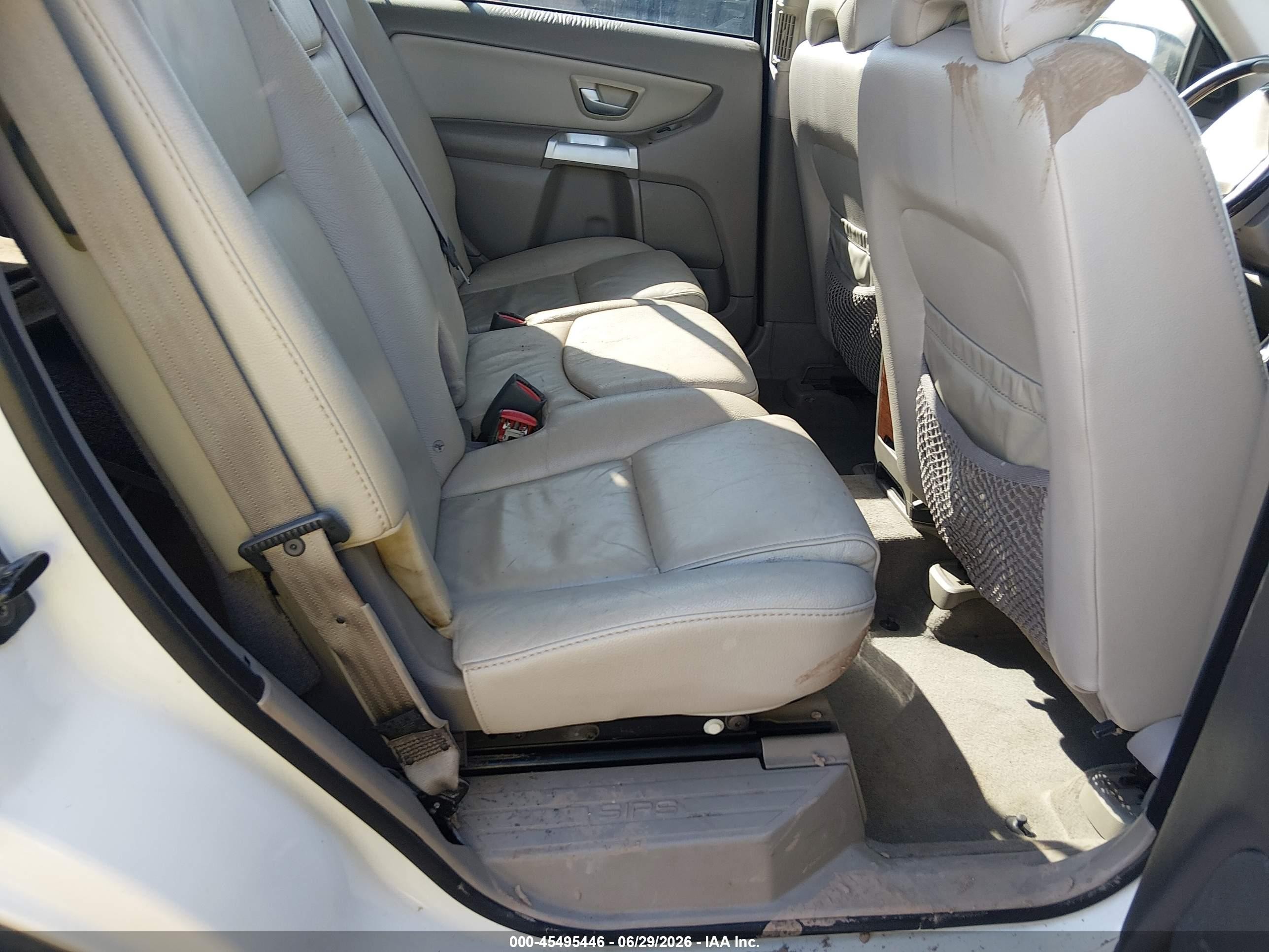 2004 Volvo Xc90 T6 White vin: YV1CZ91H441074253