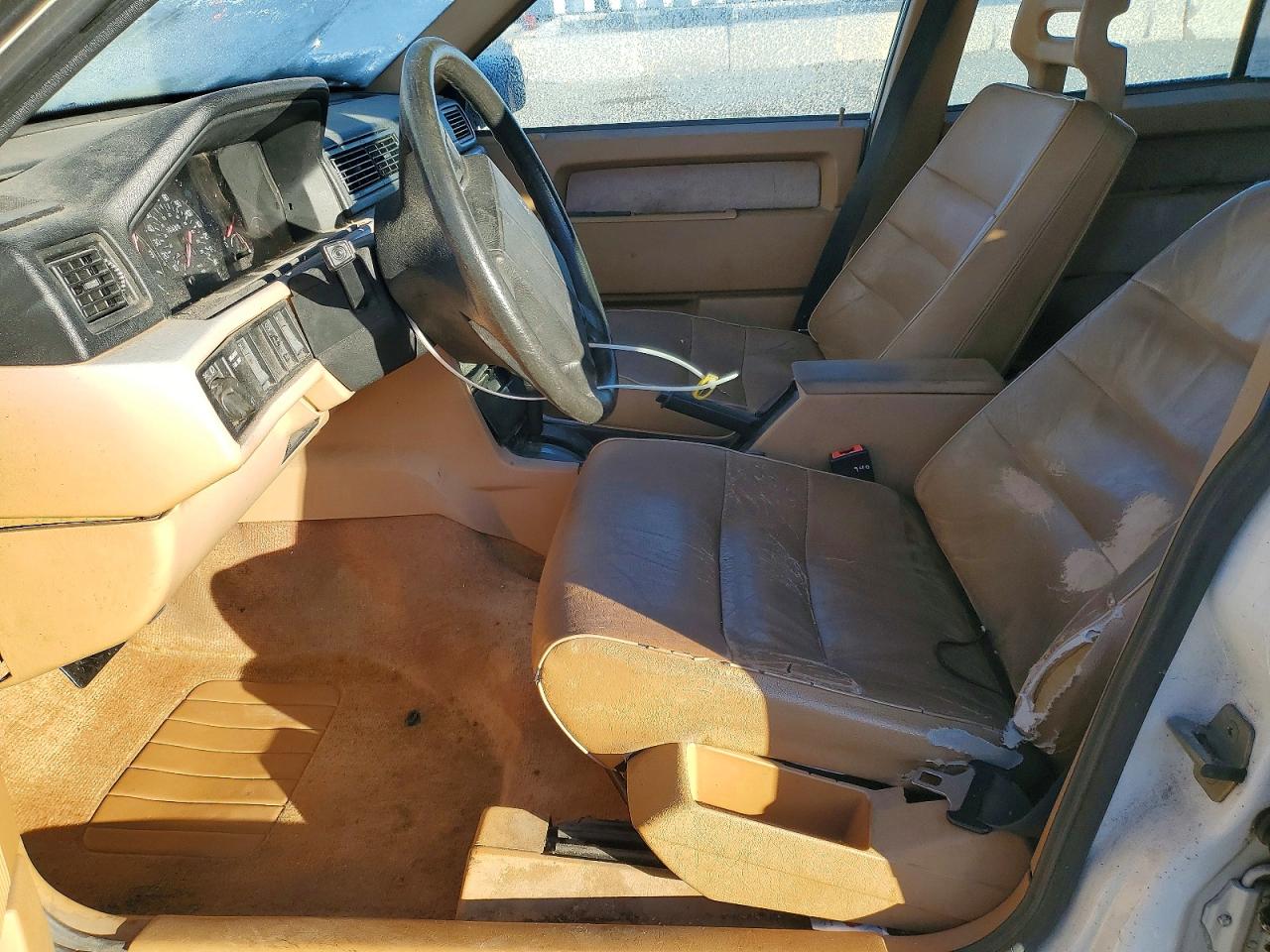 1991 Volvo 740 Base Белый vin: YV1FA8752M2321145