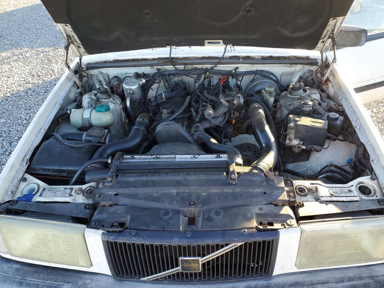 1991 Volvo 740 Base Белый vin: YV1FA8752M2321145