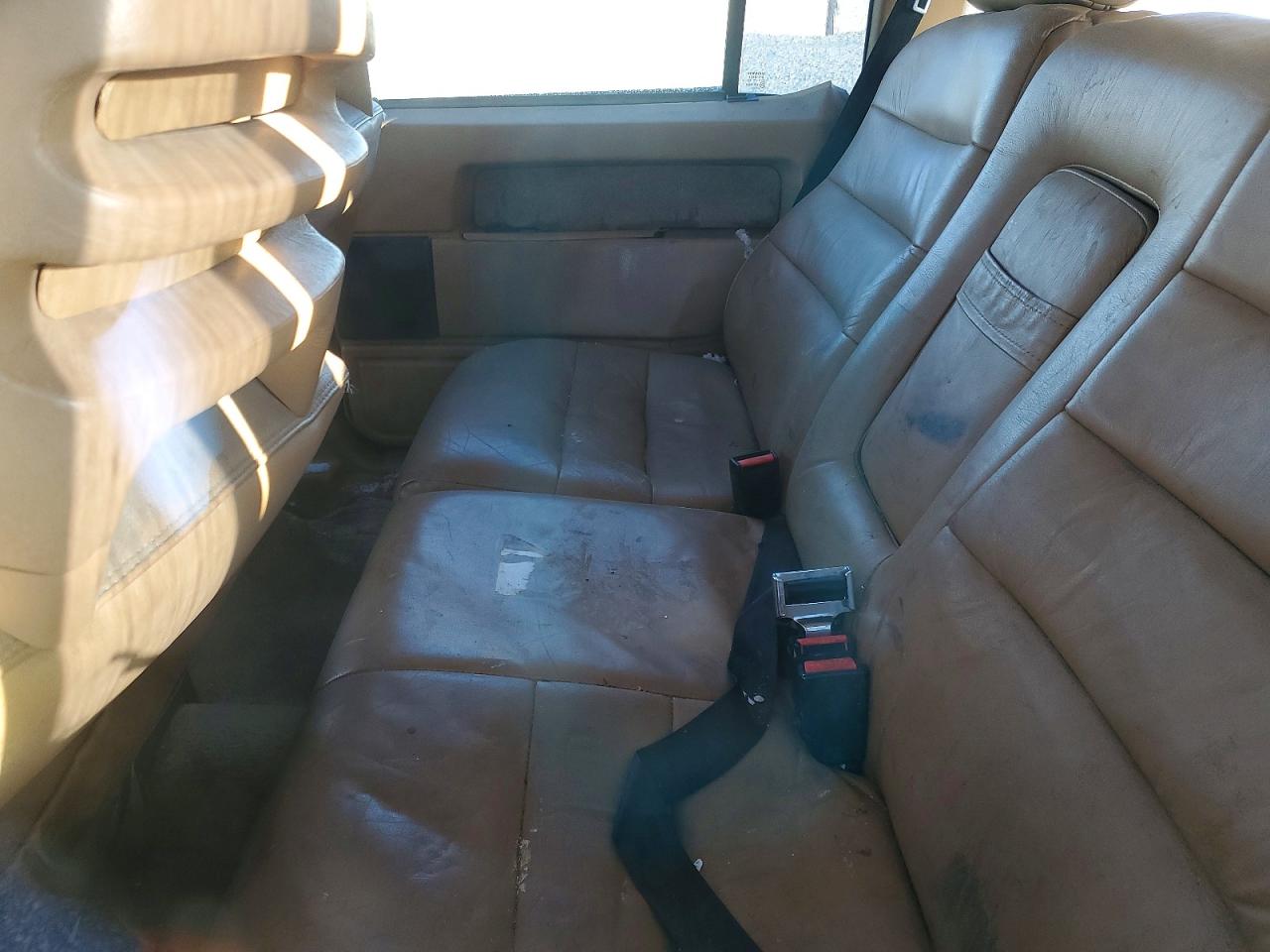 1991 Volvo 740 Base Белый vin: YV1FA8752M2321145