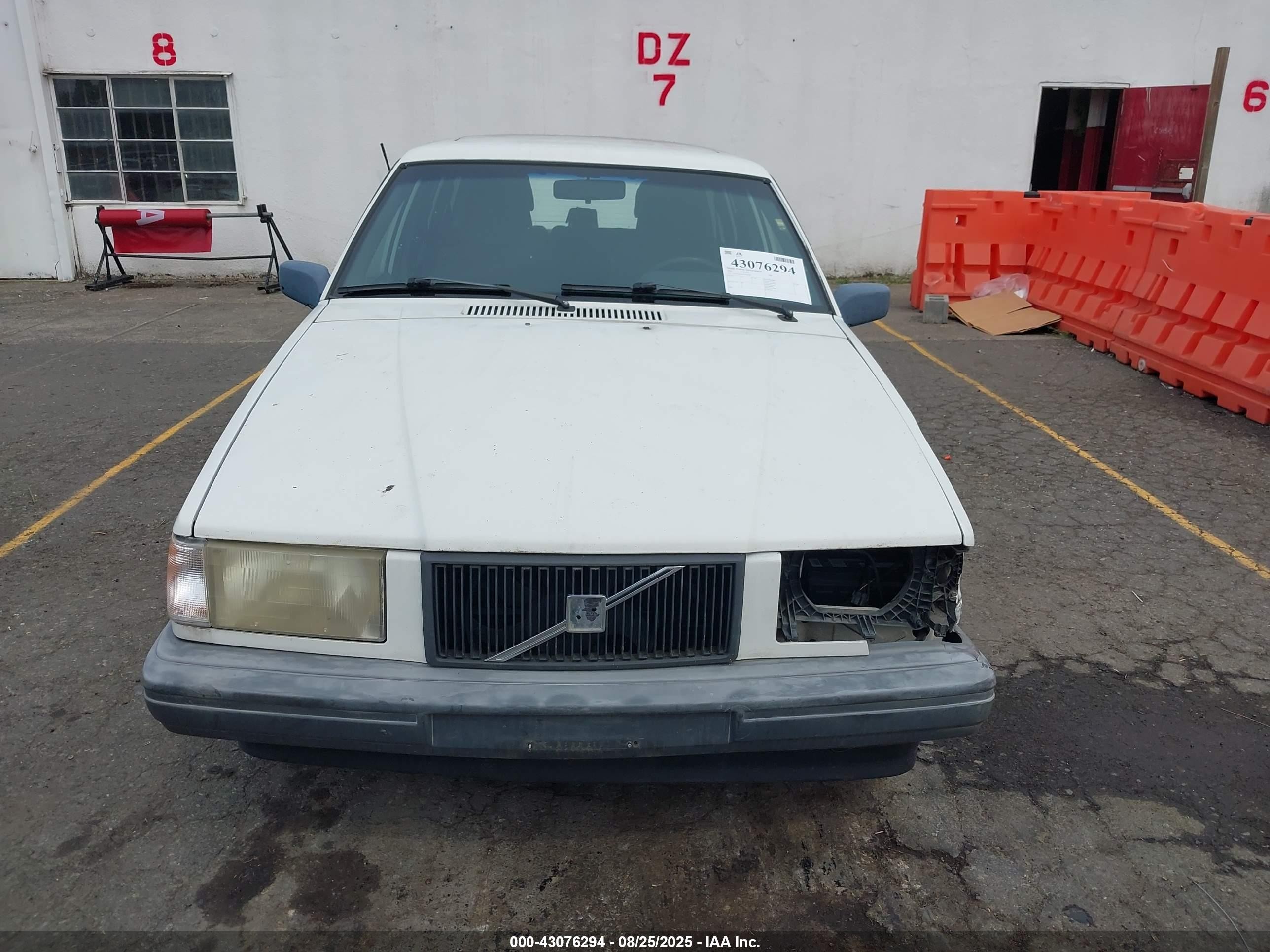 1991 Volvo 740 Se White vin: YV1FA8754M2336309
