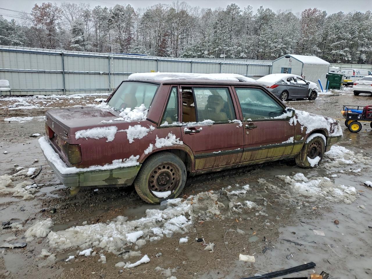 1991 Volvo 740 Brown vin: YV1FA8844M2515181