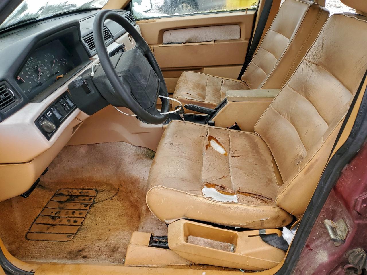 1991 Volvo 740 Brown vin: YV1FA8844M2515181