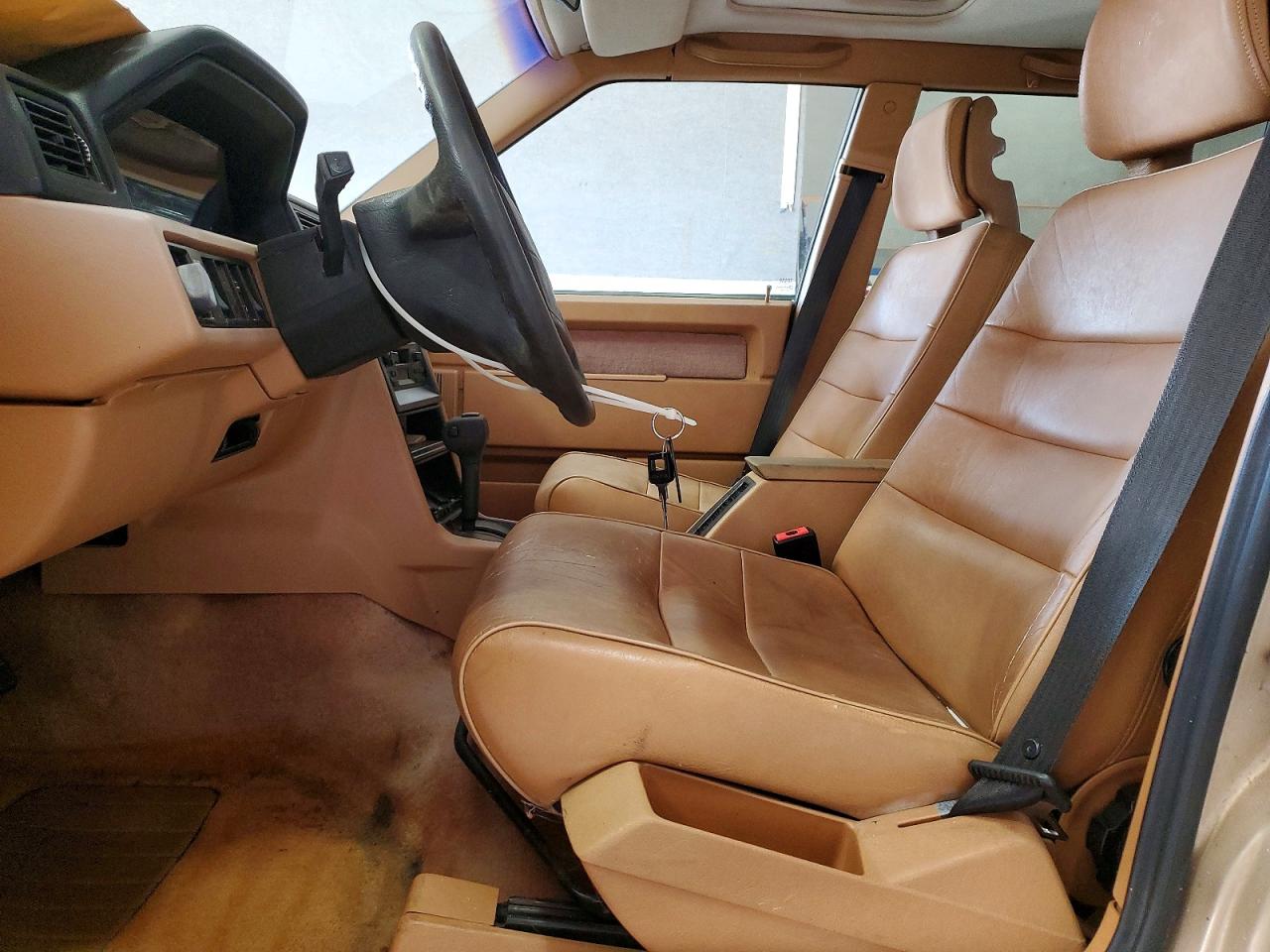 1991 Volvo 740 Gold vin: YV1FA8846M2518664