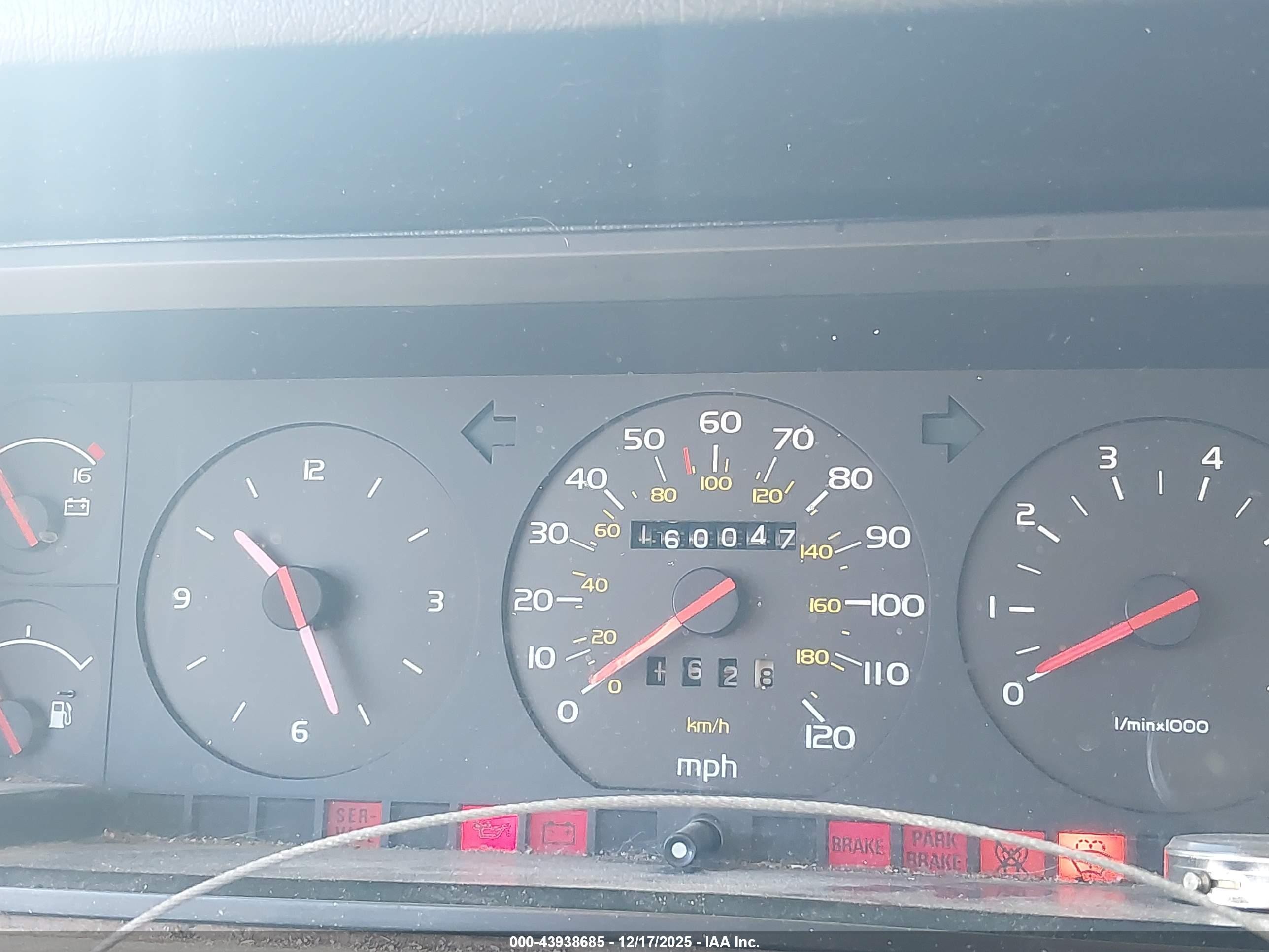 1987 Volvo 740 Gle Золотой vin: YV1FX8745H1136699