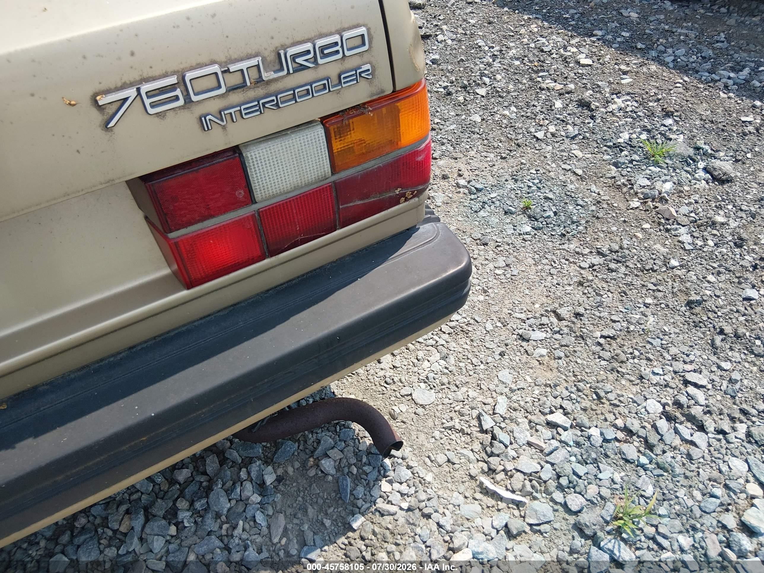1986 Volvo 760 Gle Gold vin: YV1GX8743G1008027