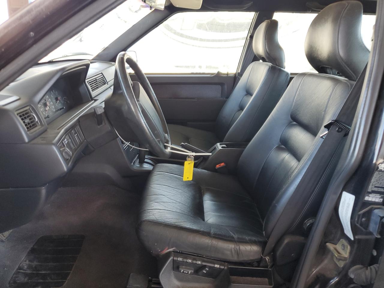 1995 Volvo 940 Black vin: YV1JS8314S1198445