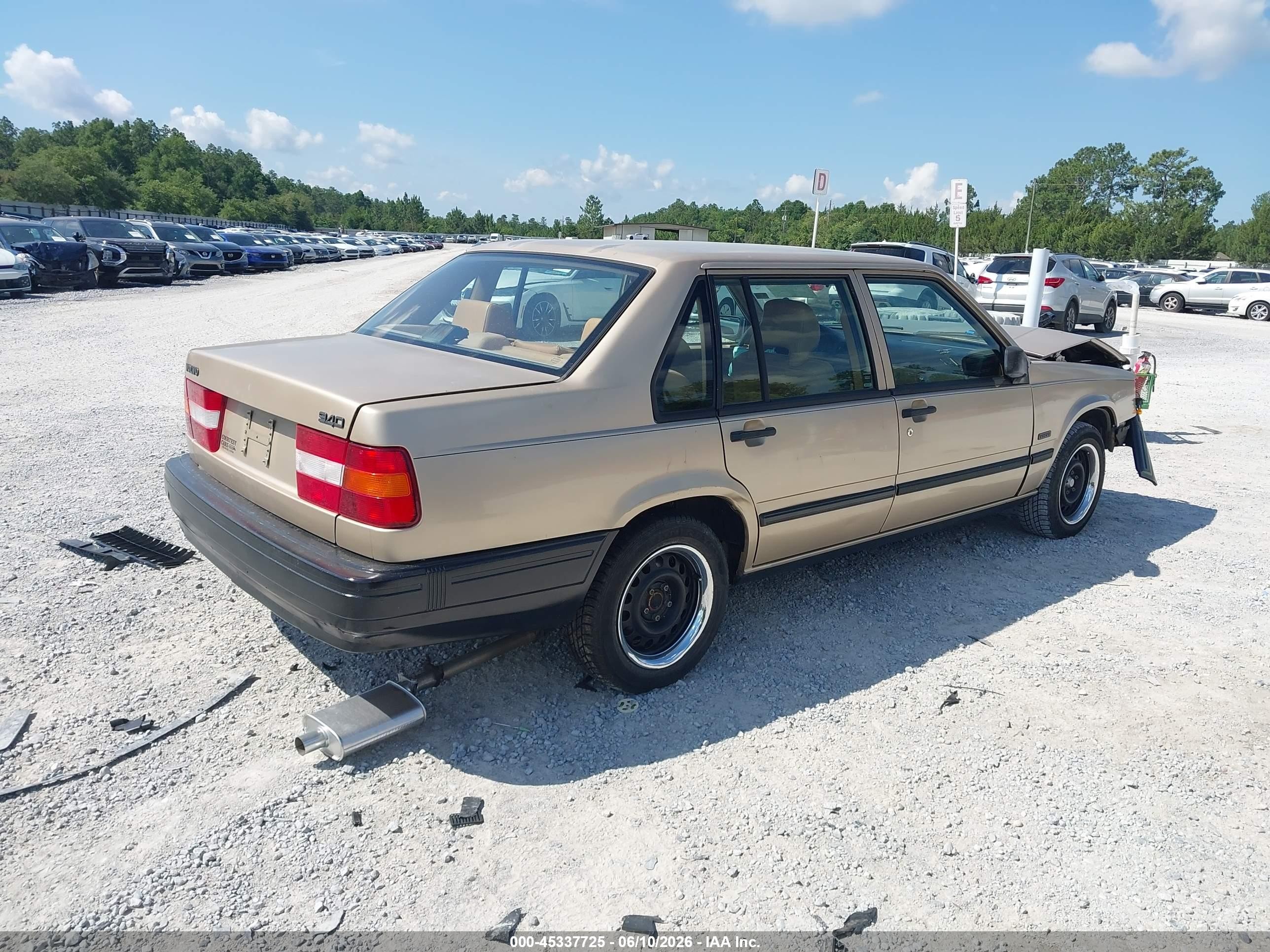 1993 Volvo 940   Tan vin: YV1JS8318P1143603