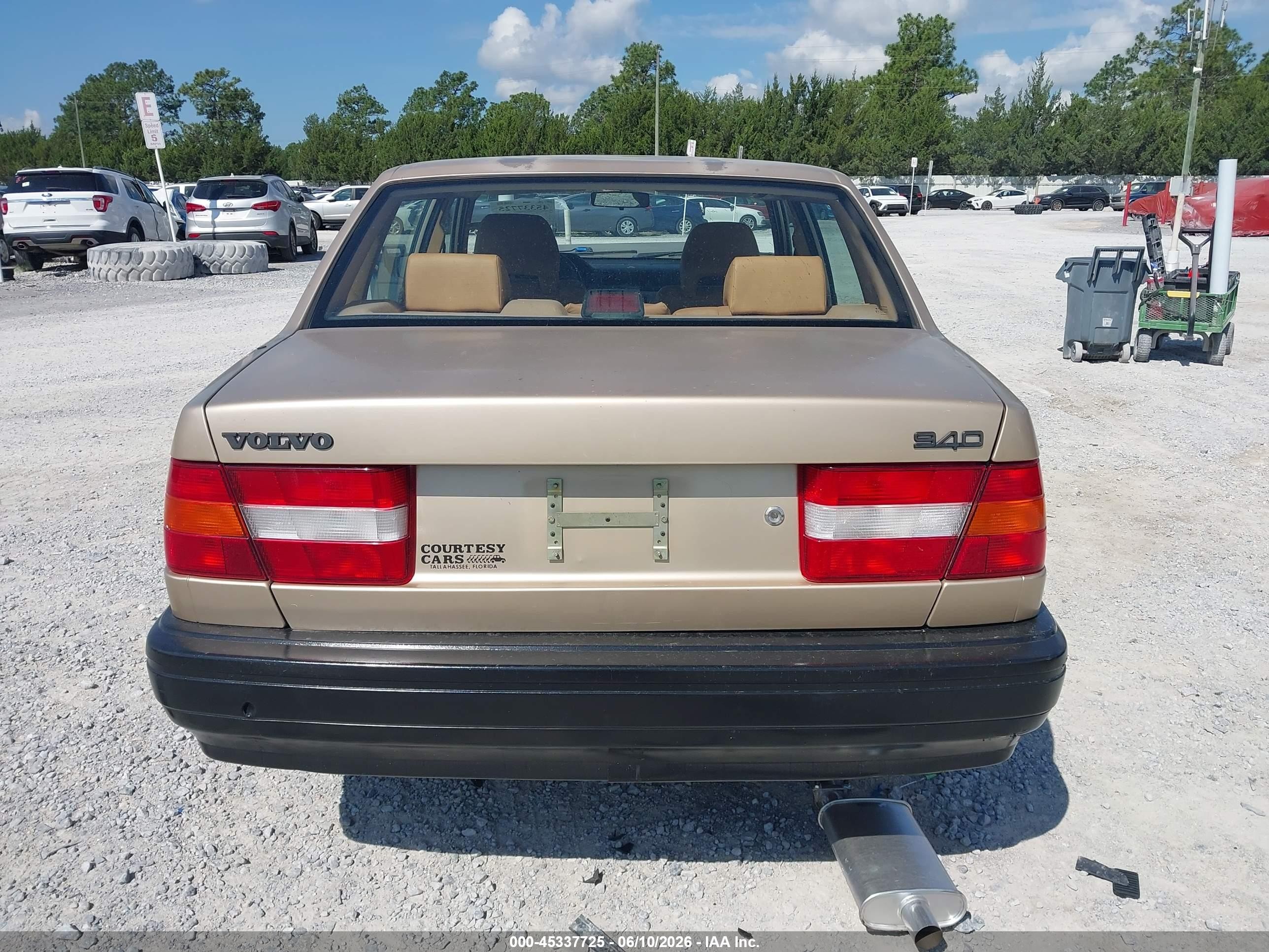 1993 Volvo 940   Tan vin: YV1JS8318P1143603