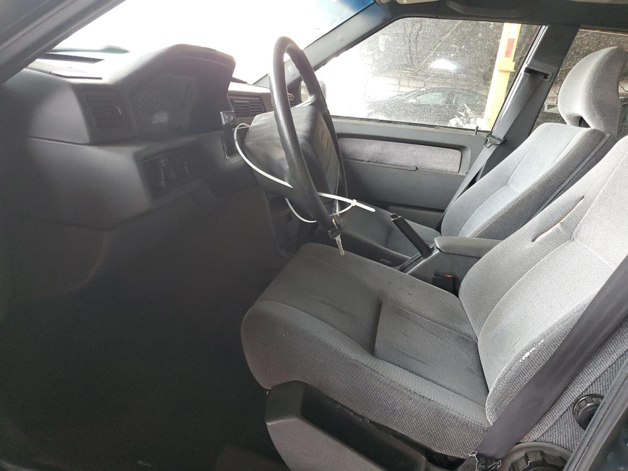 1995 Volvo 940 Green vin: YV1JS8318S1207647