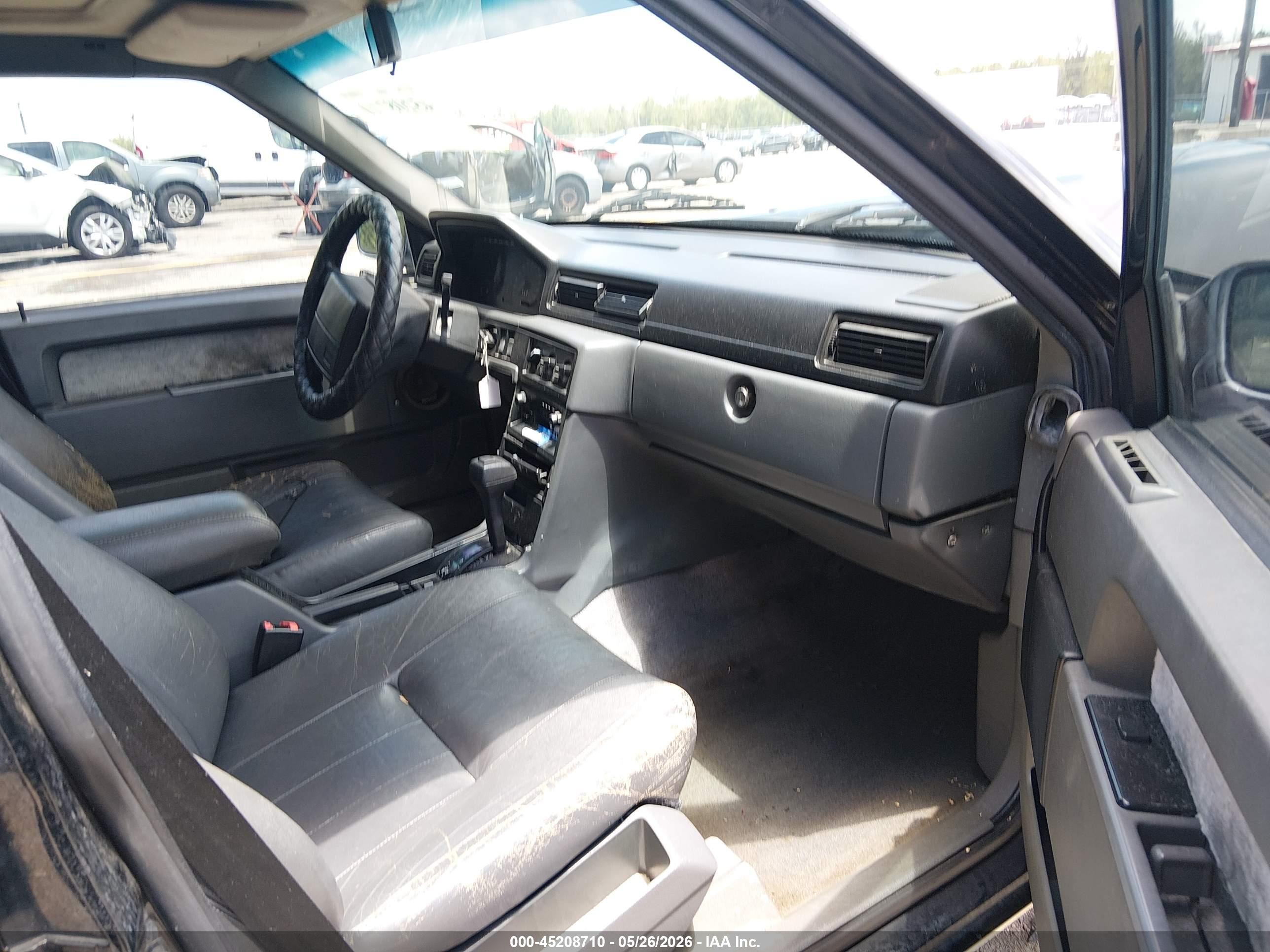 1992 Volvo 940 Gle Black vin: YV1JS8704N1101976