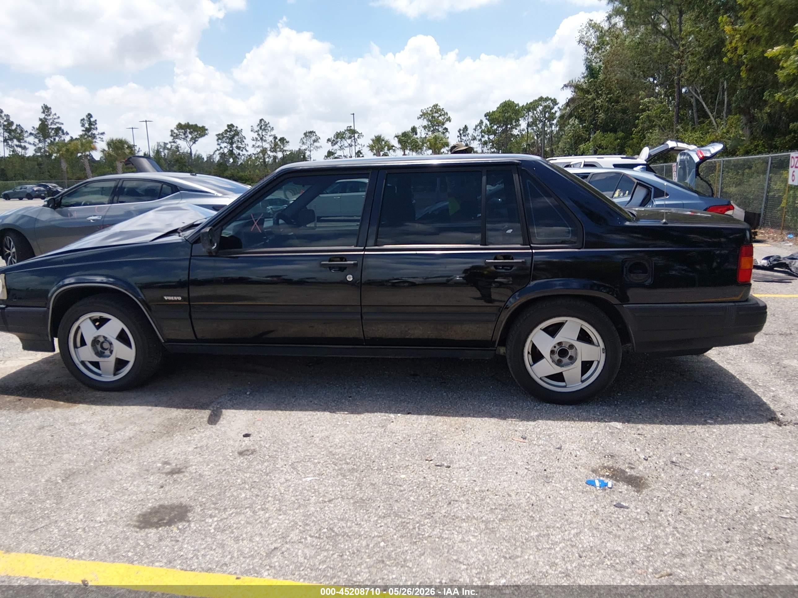 1992 Volvo 940 Gle Black vin: YV1JS8704N1101976