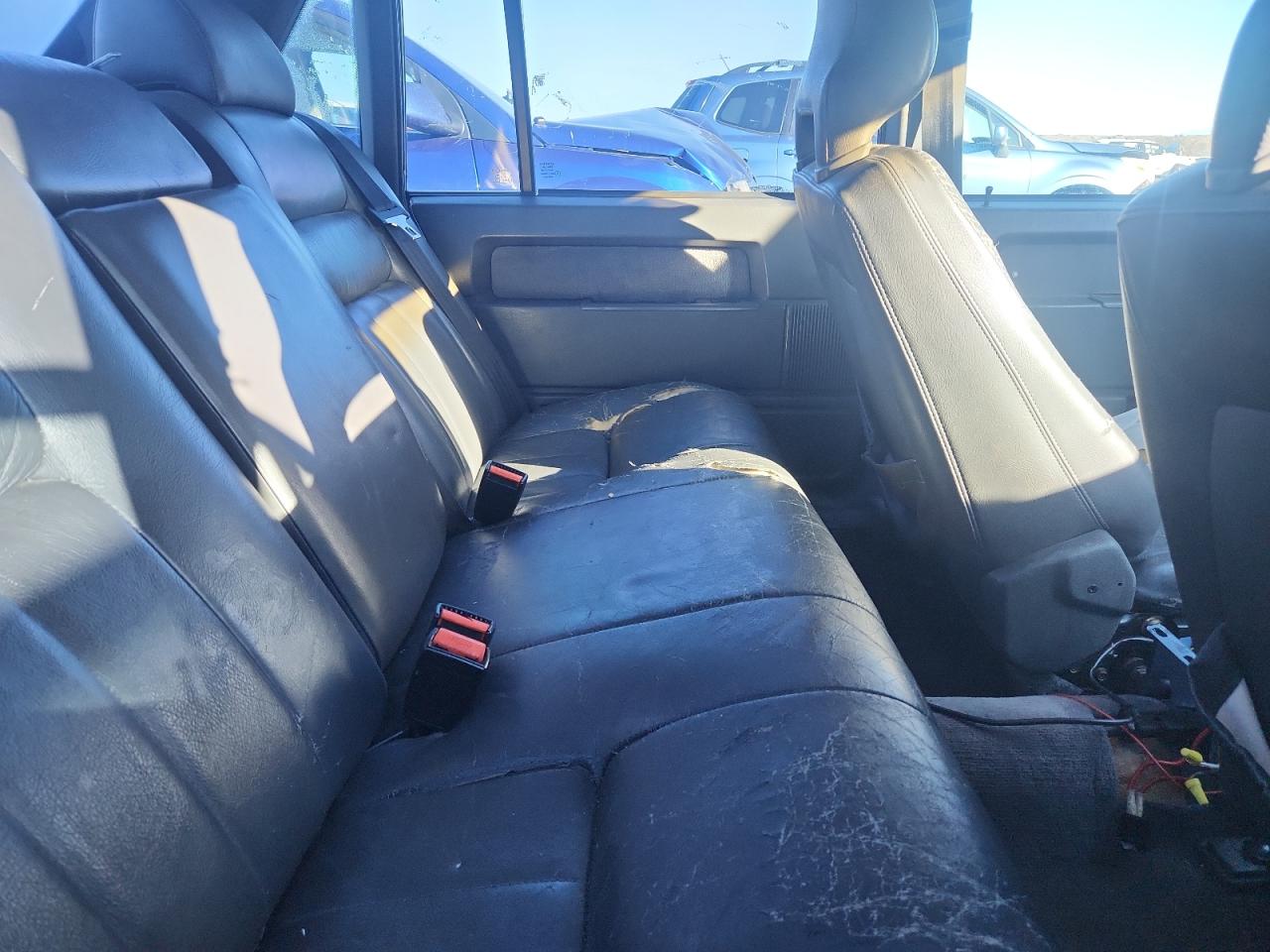 1993 Volvo 940 Blue vin: YV1JS8833P3141210
