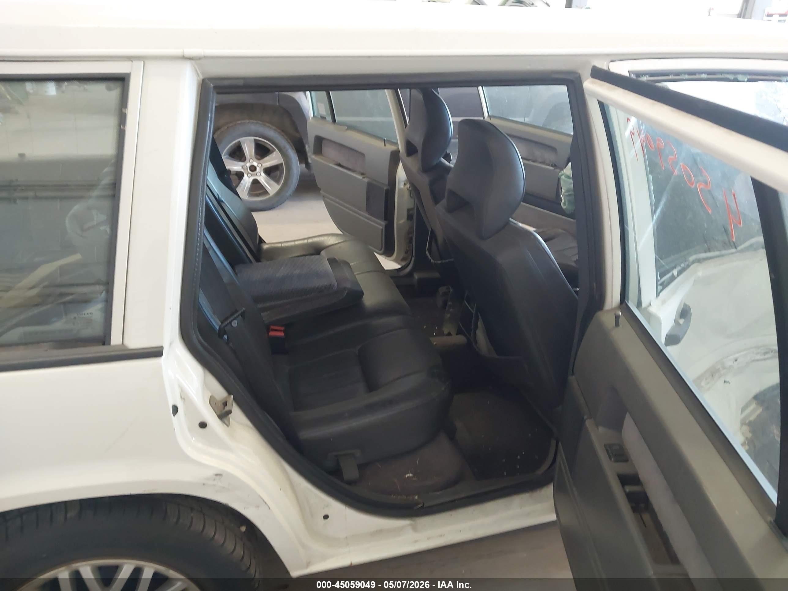 1995 Volvo 940   White vin: YV1JW8313S3154994