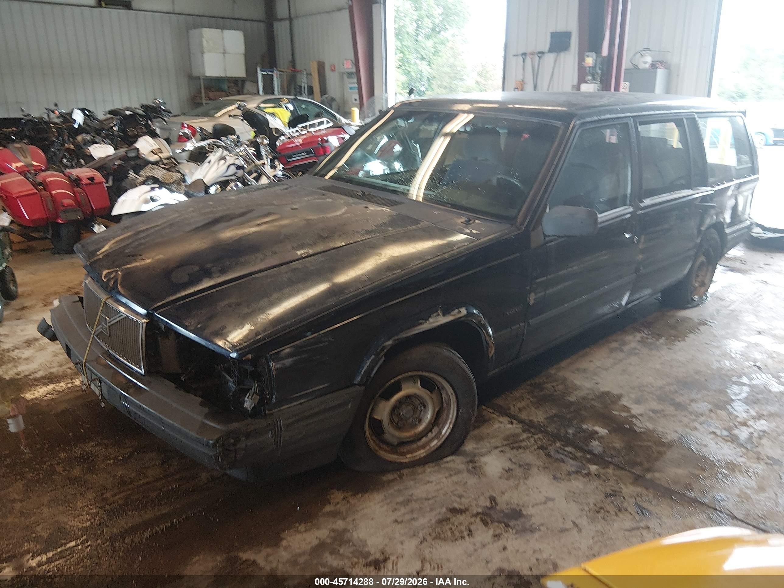 1994 Volvo 940 Blue vin: YV1JW8615R1125191