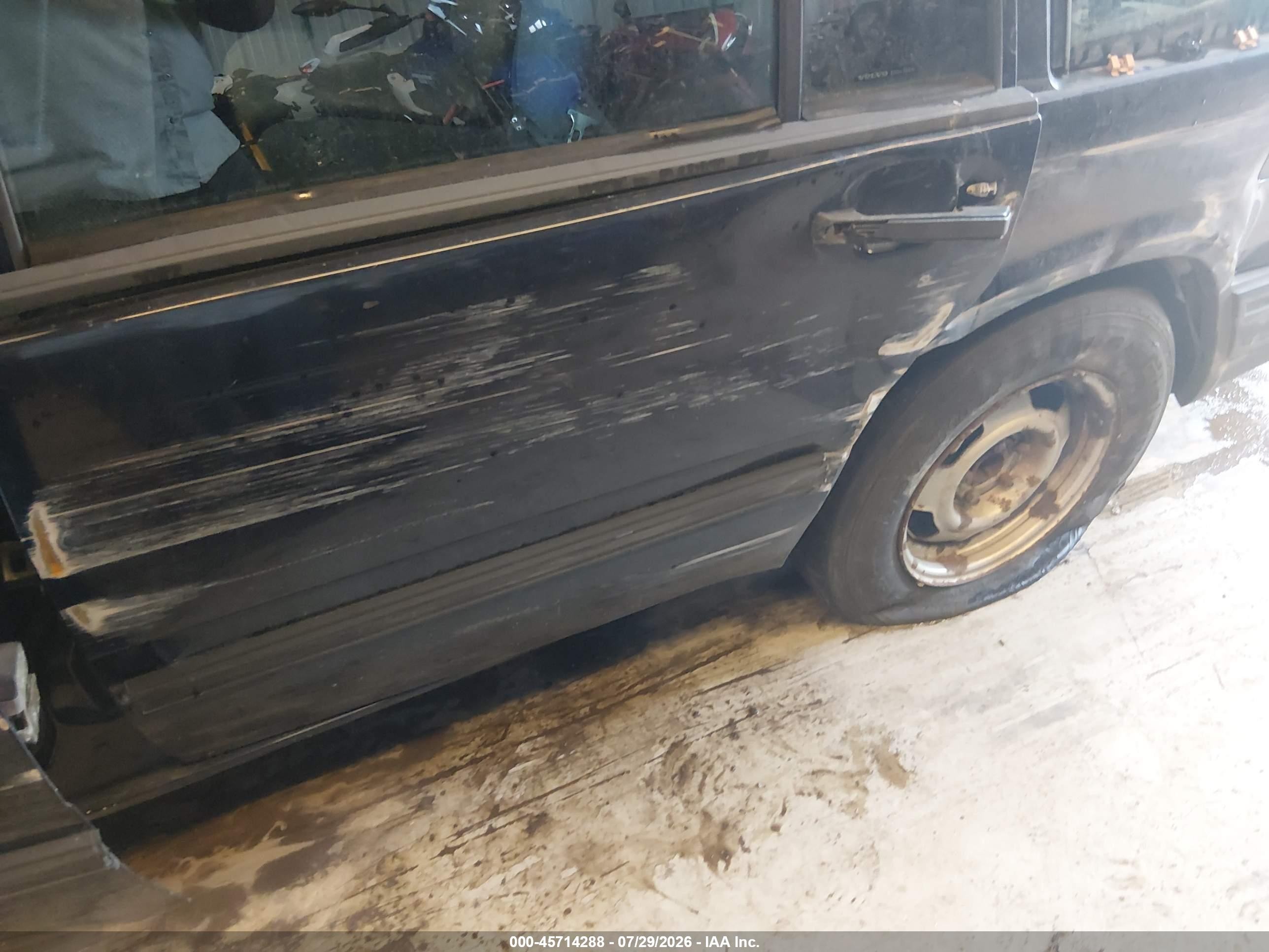 1994 Volvo 940 Blue vin: YV1JW8615R1125191