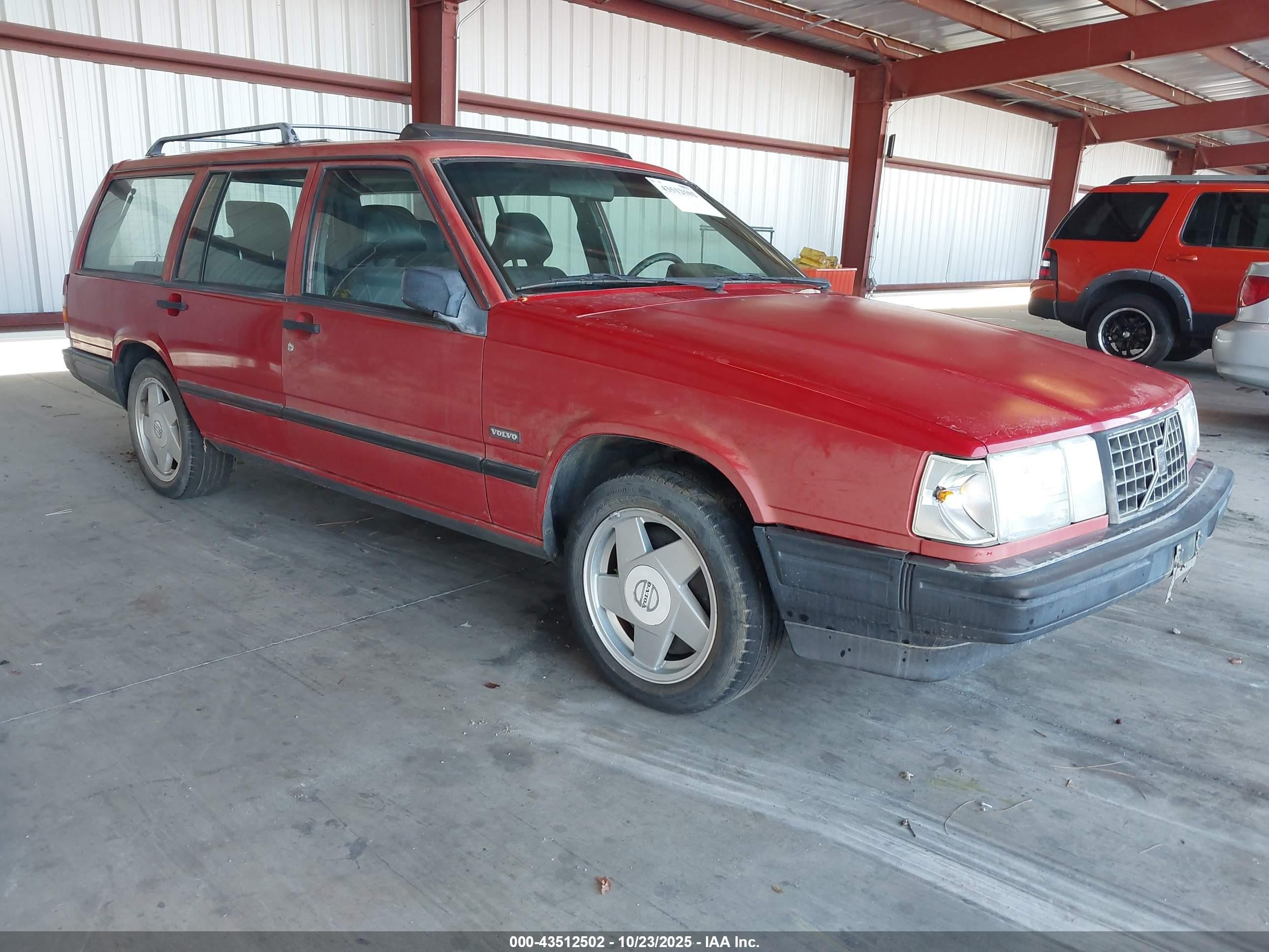 1993 Volvo 940   Red vin: YV1JW8713P1064080