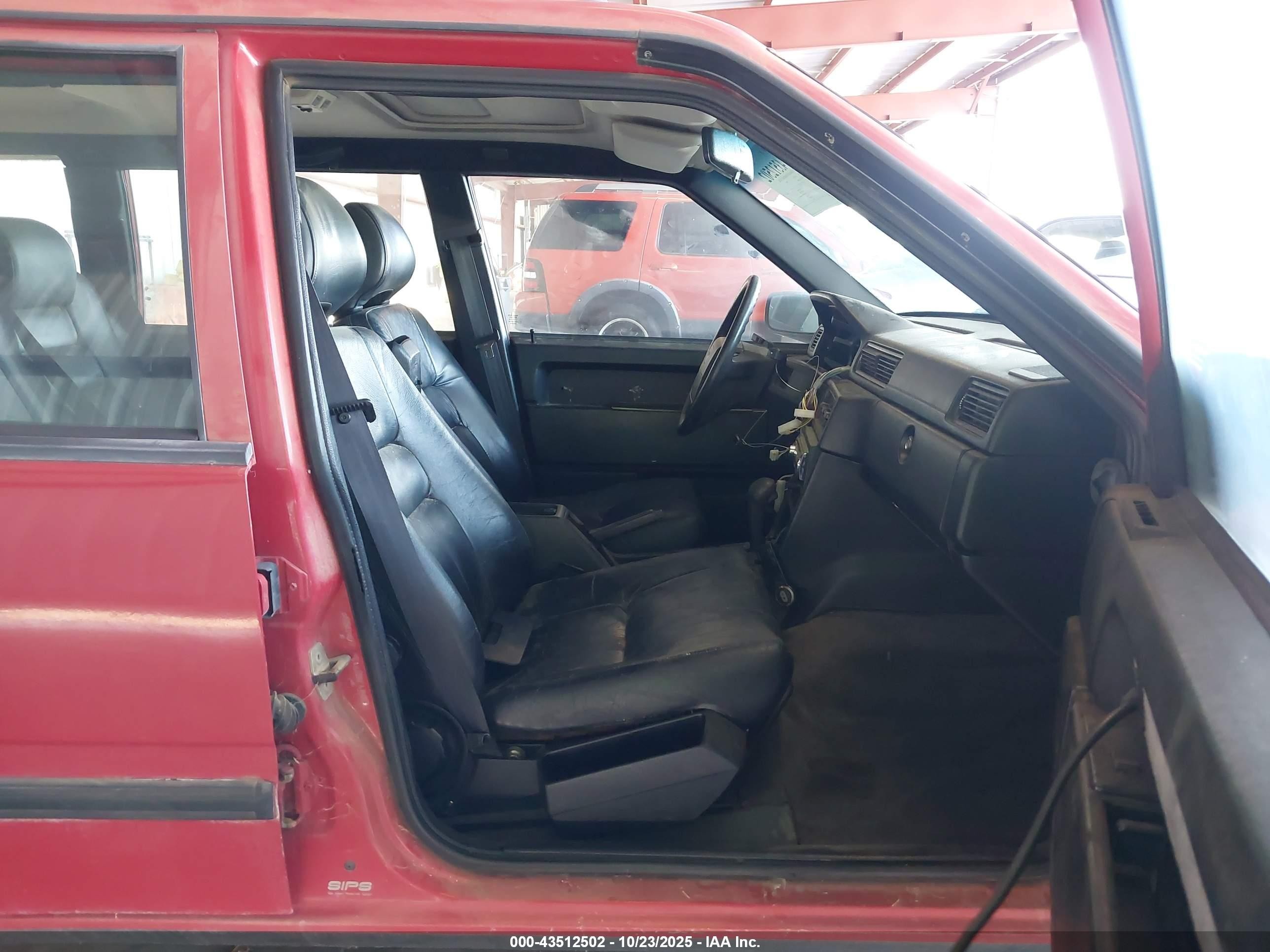 1993 Volvo 940   Red vin: YV1JW8713P1064080