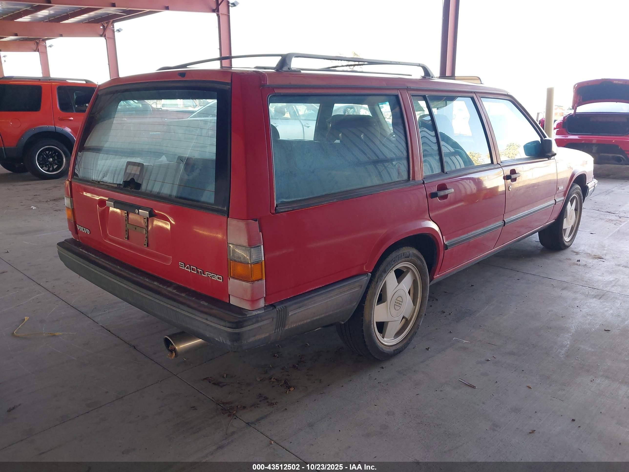 1993 Volvo 940   Red vin: YV1JW8713P1064080