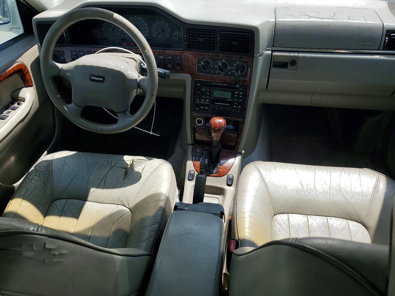 1998 Volvo S90 White vin: YV1KS9601W1139193