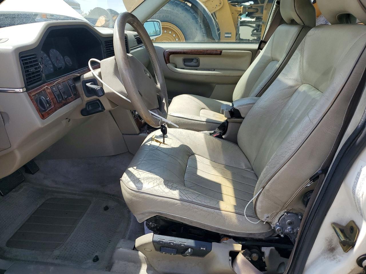 1998 Volvo S90 White vin: YV1KS9601W1139193