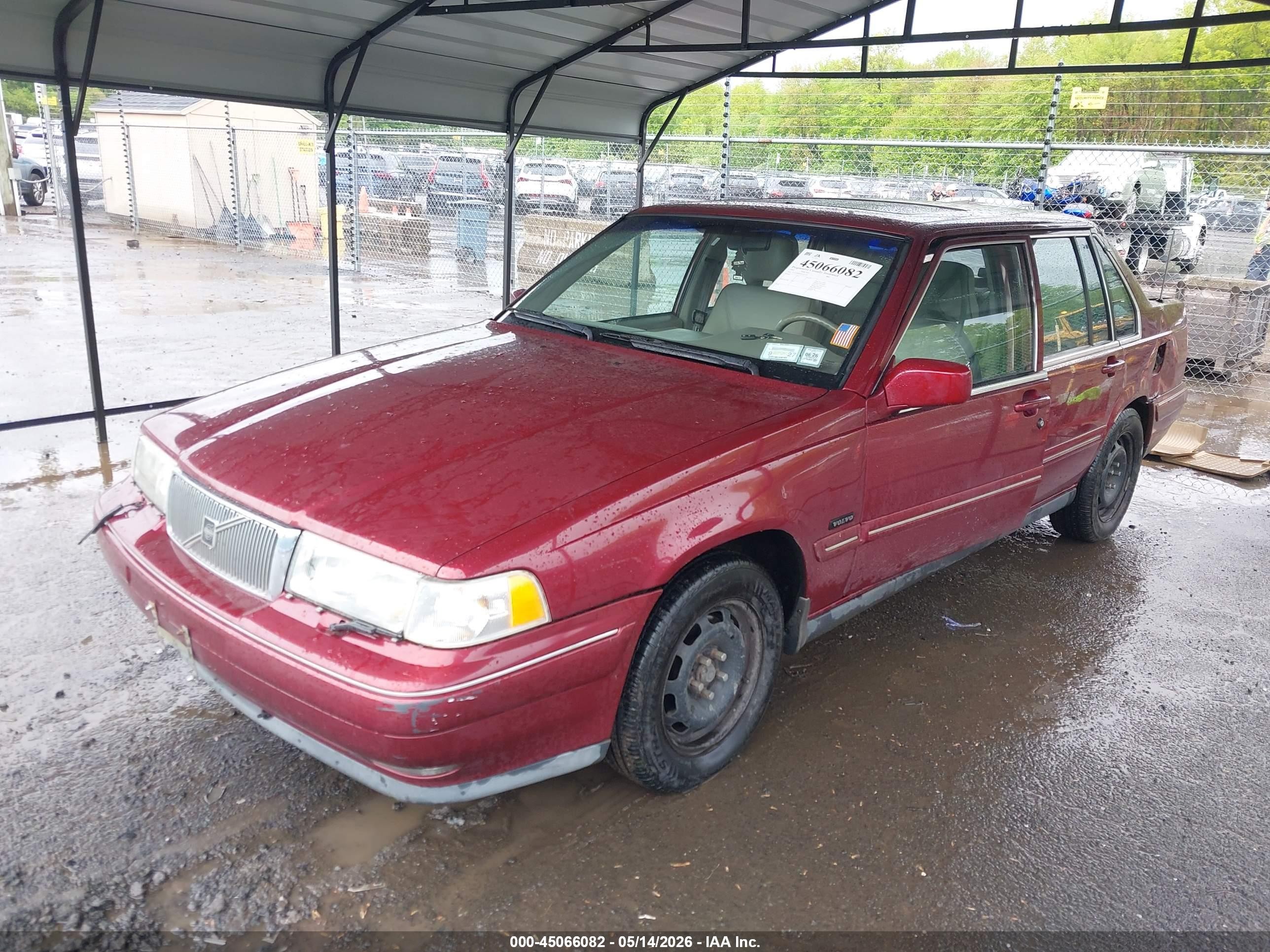 1997 Volvo 960   Red vin: YV1KS9602V1121171