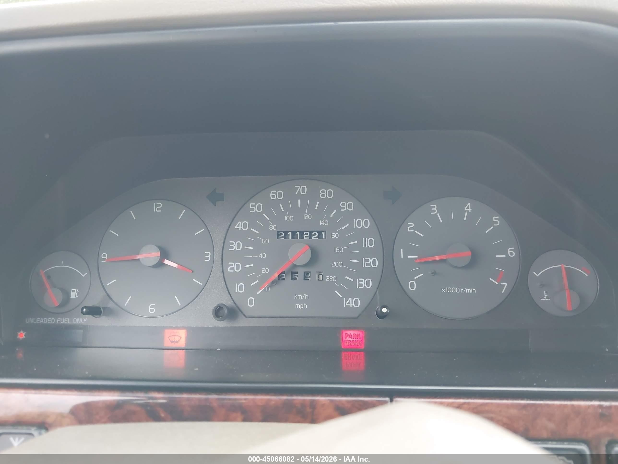 1997 Volvo 960   Red vin: YV1KS9602V1121171