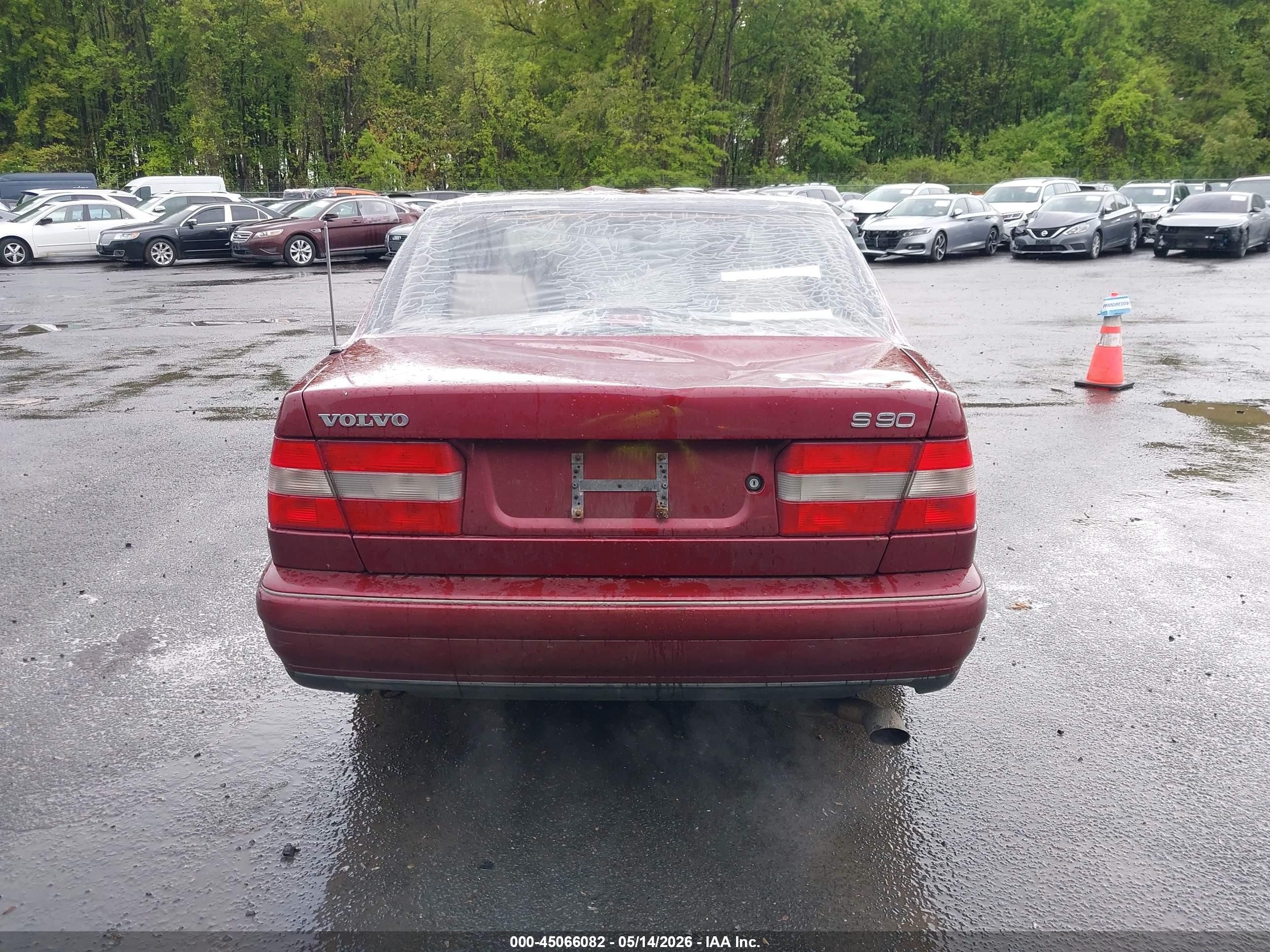 1997 Volvo 960   Red vin: YV1KS9602V1121171