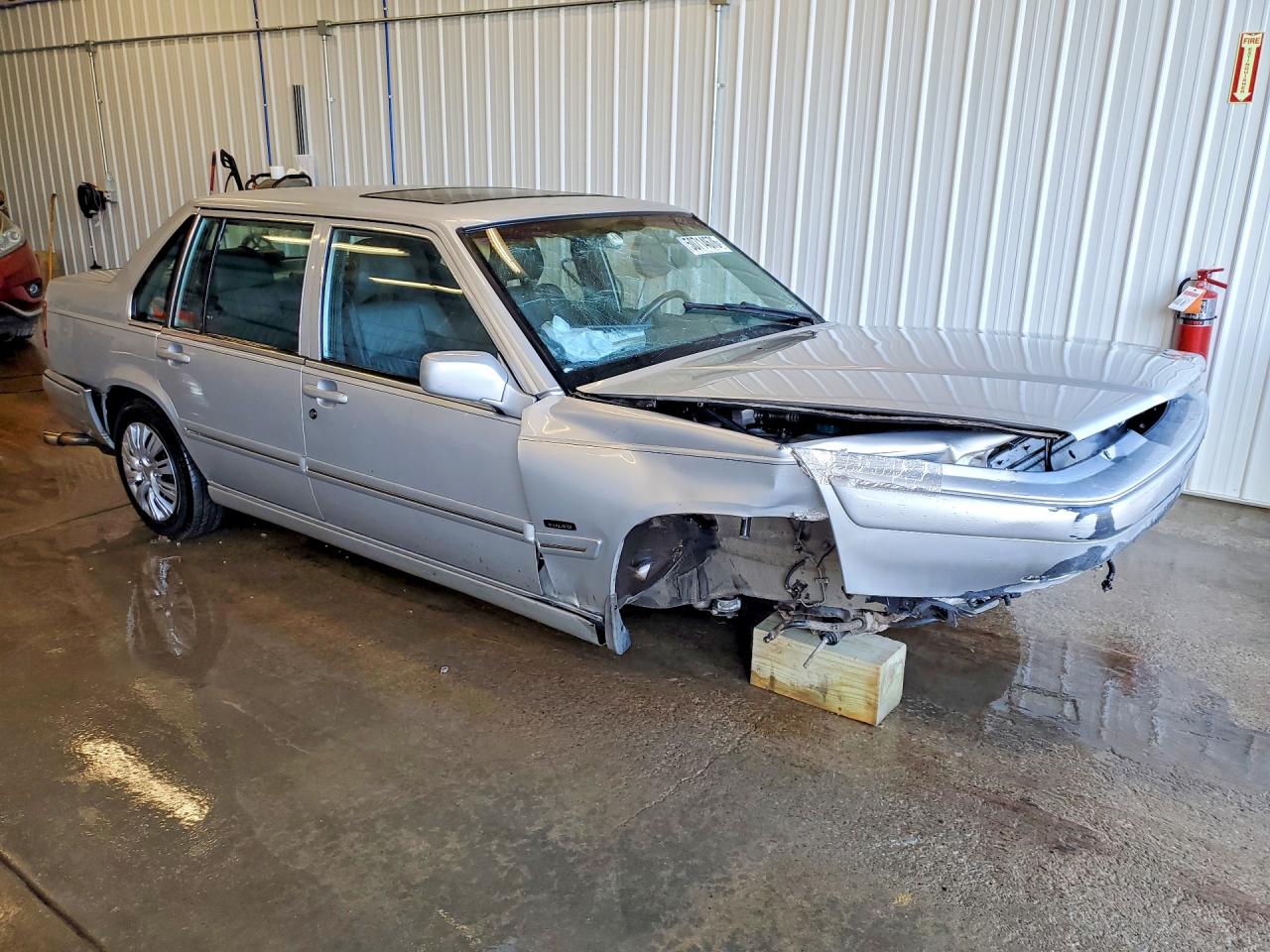 1998 Volv S90 Silver vin: YV1KS9602W1141695