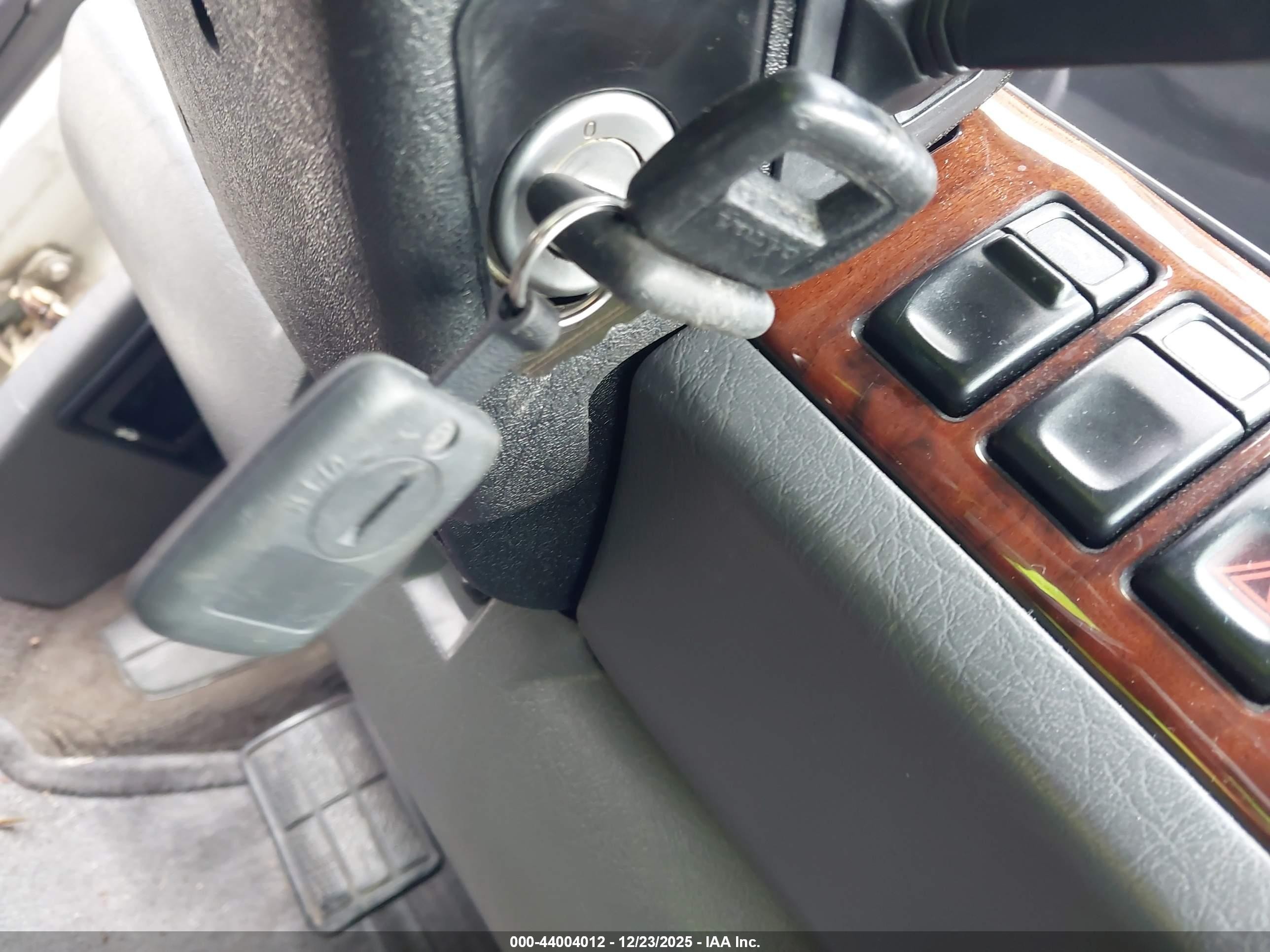 1997 Volvo 960   Белый vin: YV1KS9603V1101303