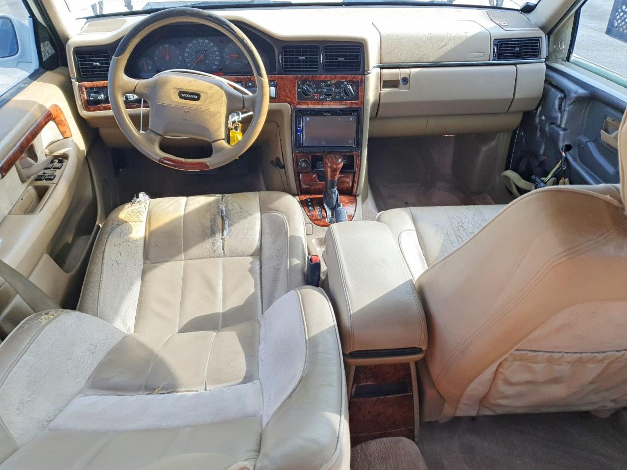 1998 Volv S90 White vin: YV1KS9605W1133266