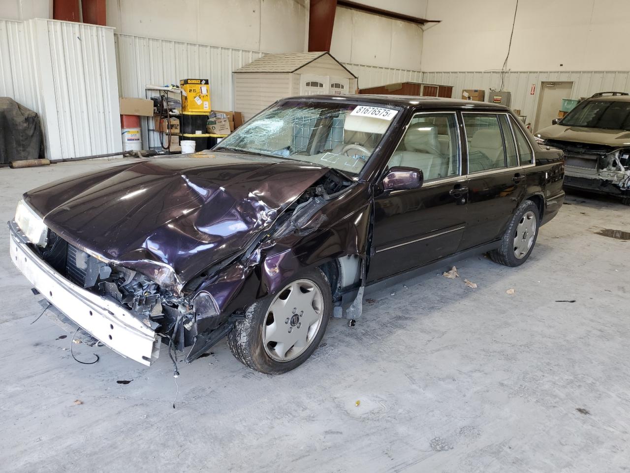 YV1KS9606V1111789