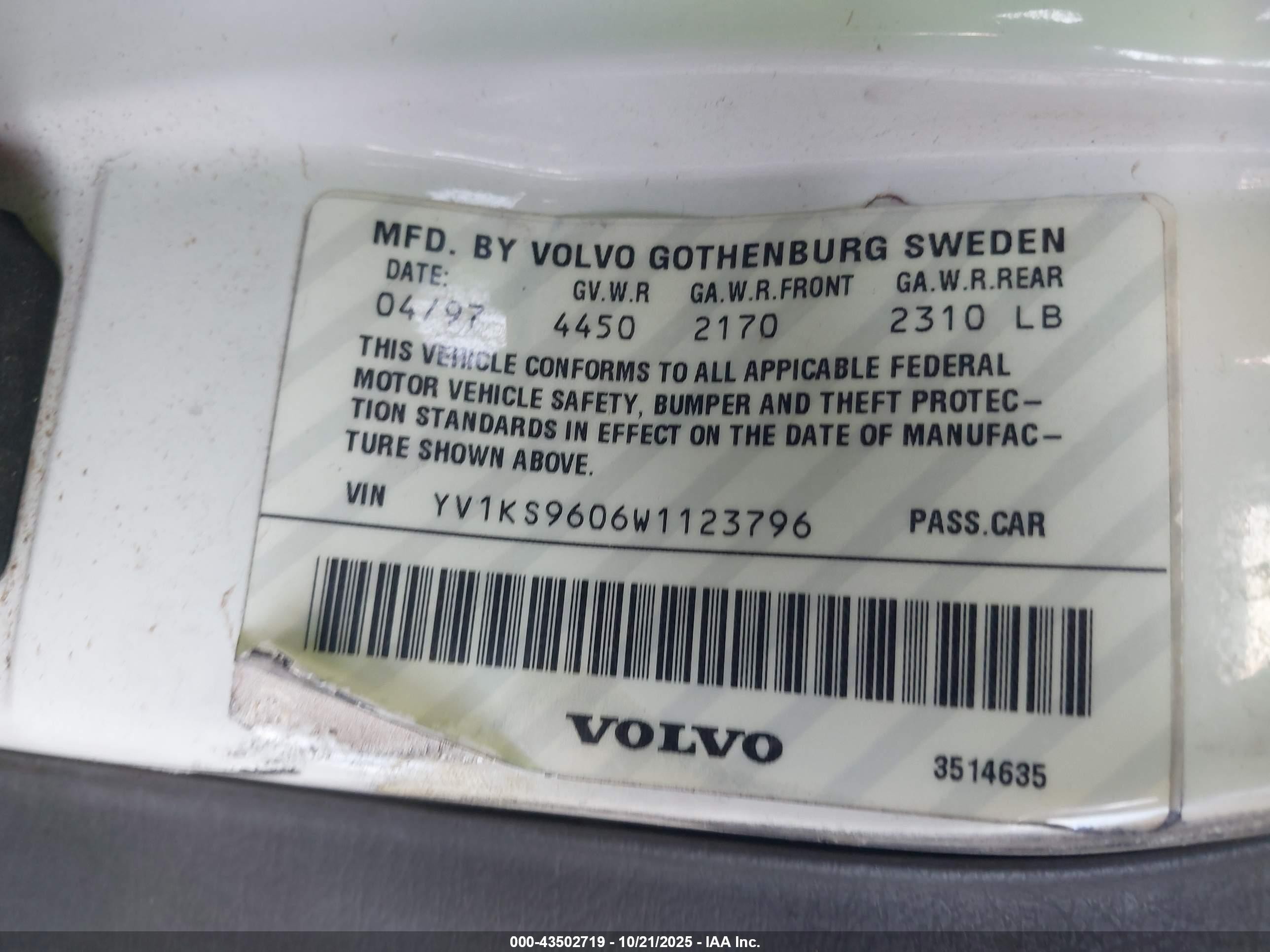 1998 Volvo S90   White vin: YV1KS9606W1123796