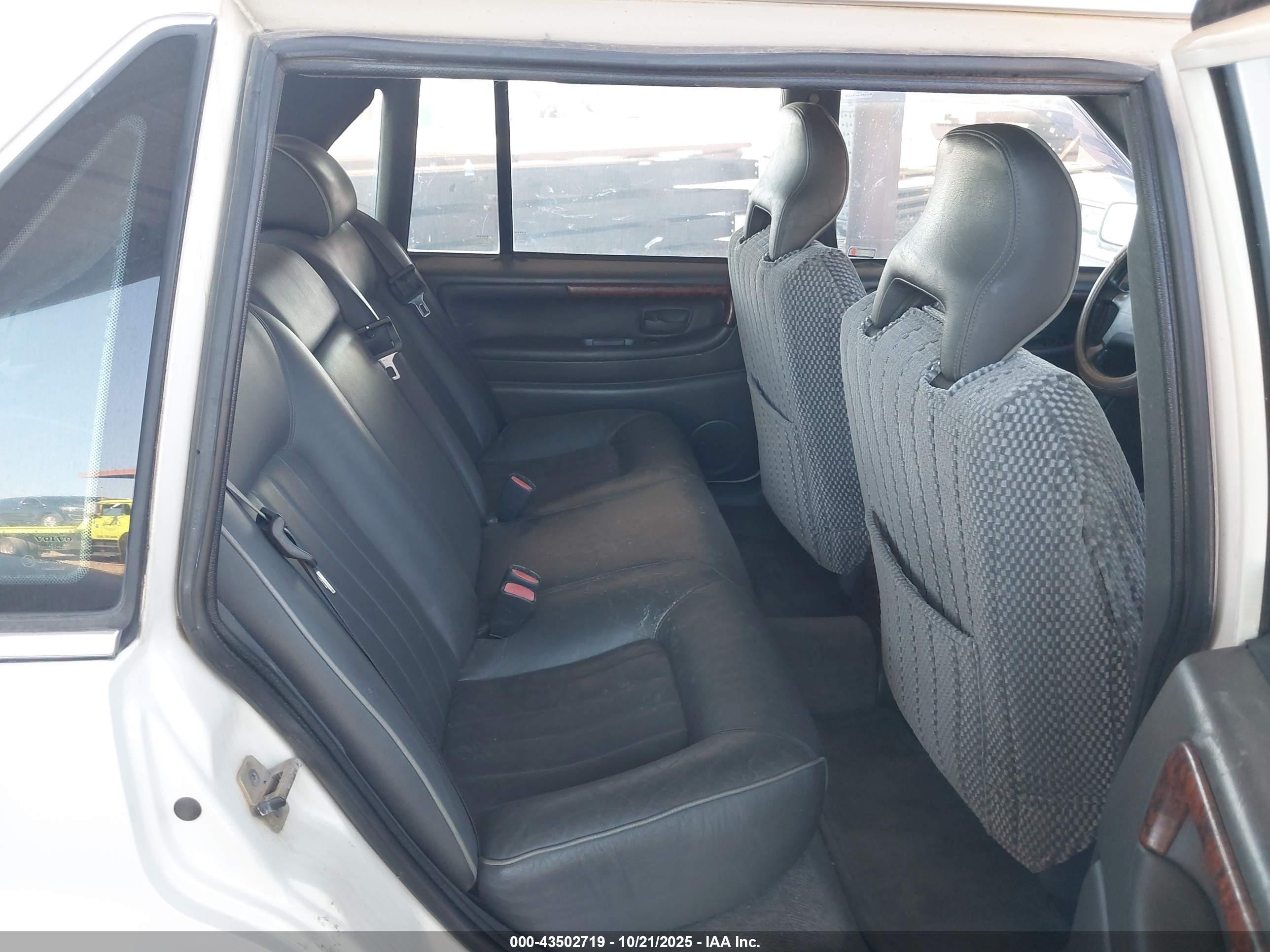 1998 Volvo S90   White vin: YV1KS9606W1123796