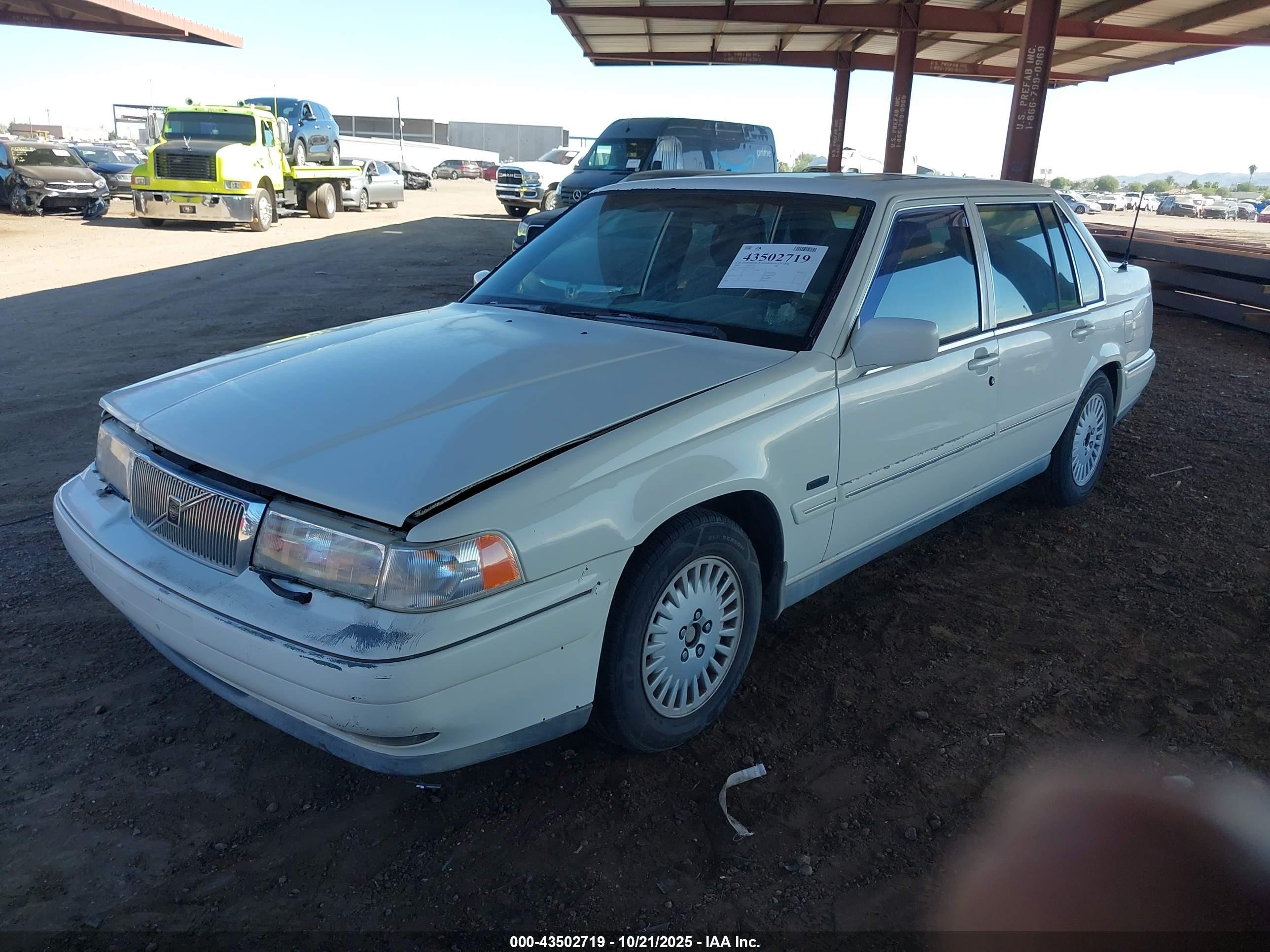 1998 Volvo S90   White vin: YV1KS9606W1123796