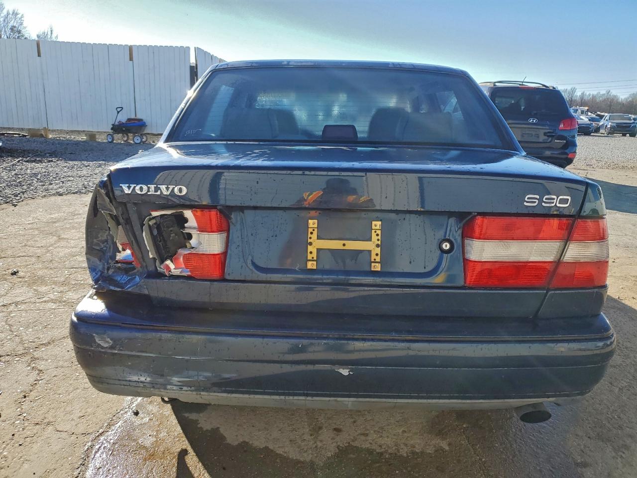 1998 Volvo S90 Blue vin: YV1KS9608W1135433