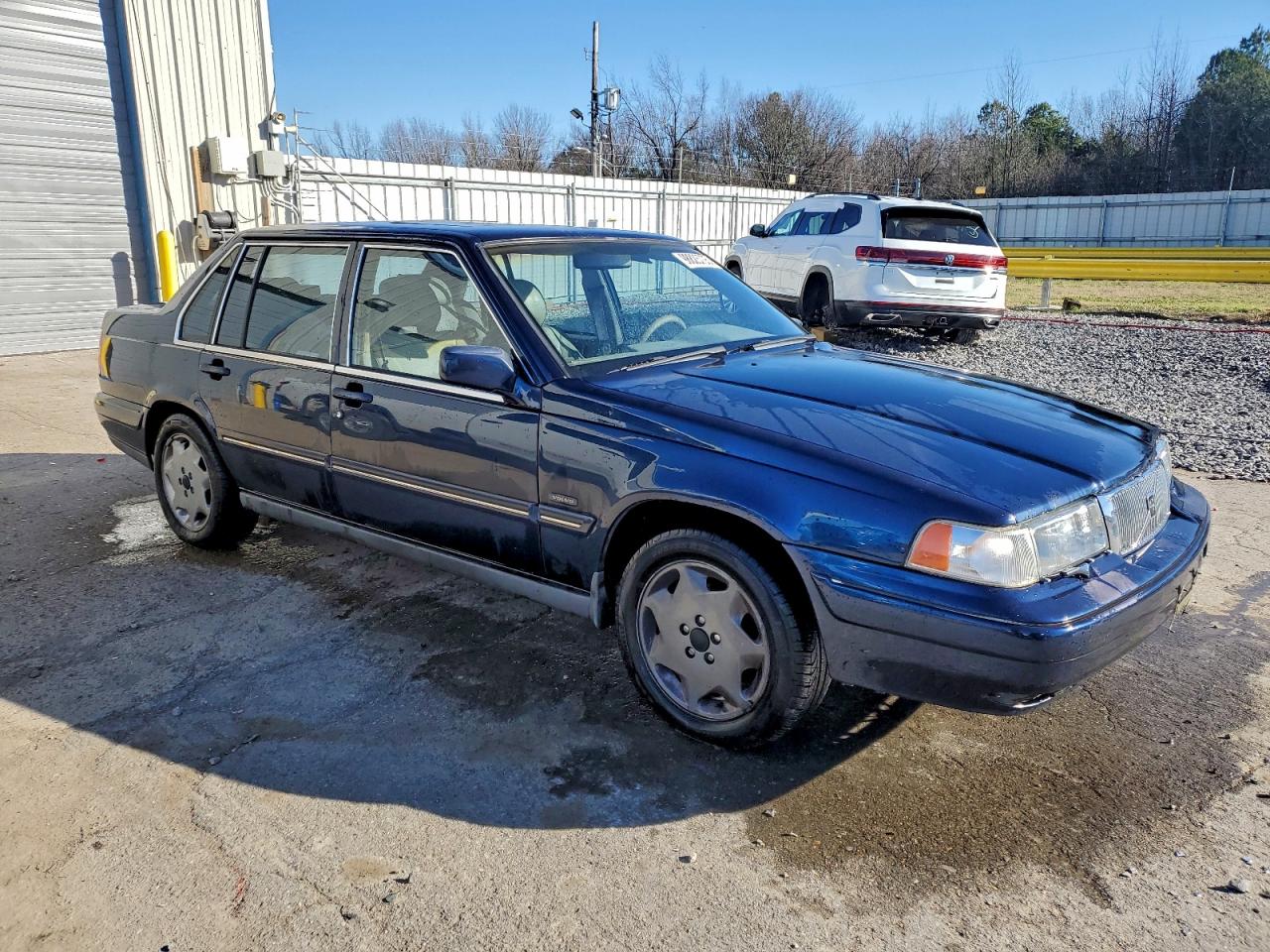 1998 Volvo S90 Blue vin: YV1KS9608W1135433
