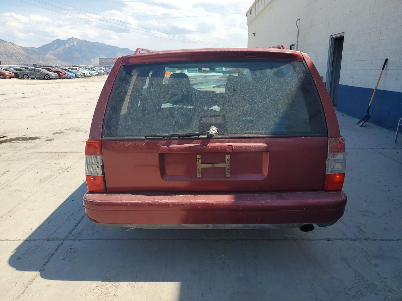 1997 Volvo 960 Red vin: YV1KW9609V1044609