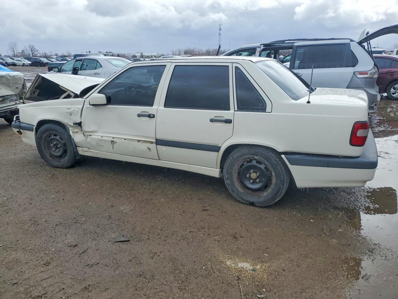 1995 Volvo 850 White vin: YV1LS5109S1258625
