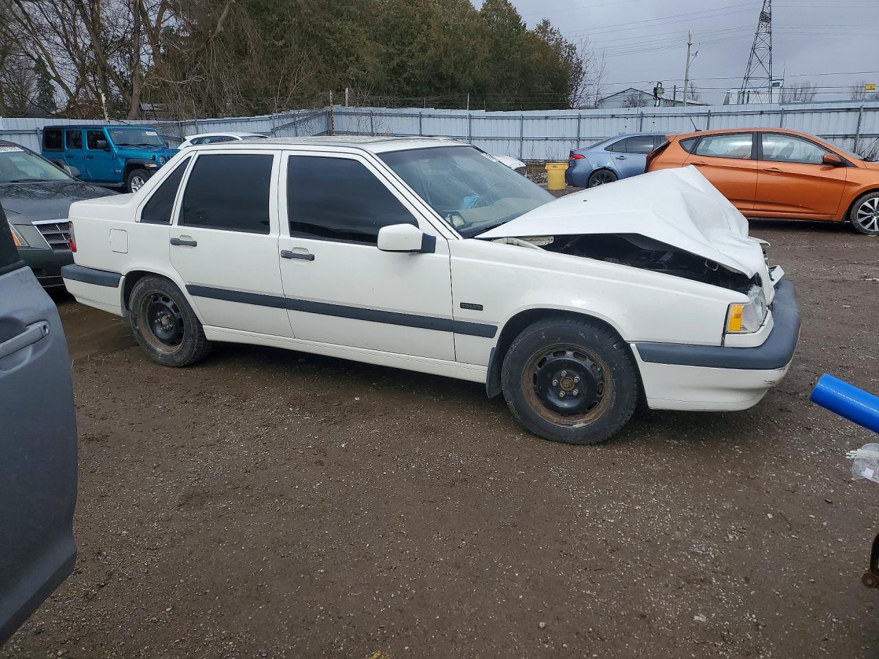 1995 Volvo 850 White vin: YV1LS5109S1258625