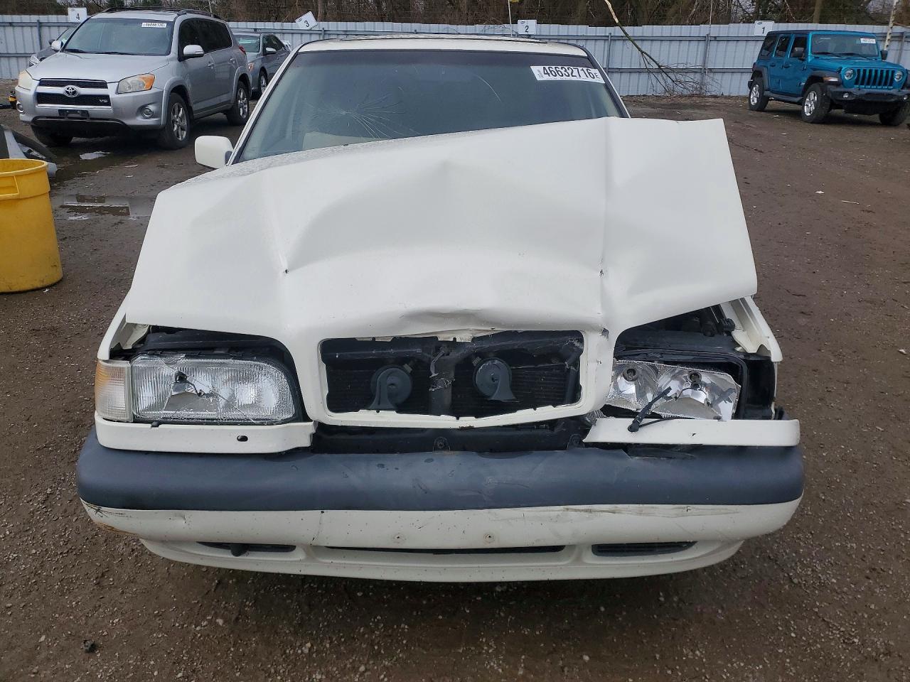 1995 Volvo 850 White vin: YV1LS5109S1258625