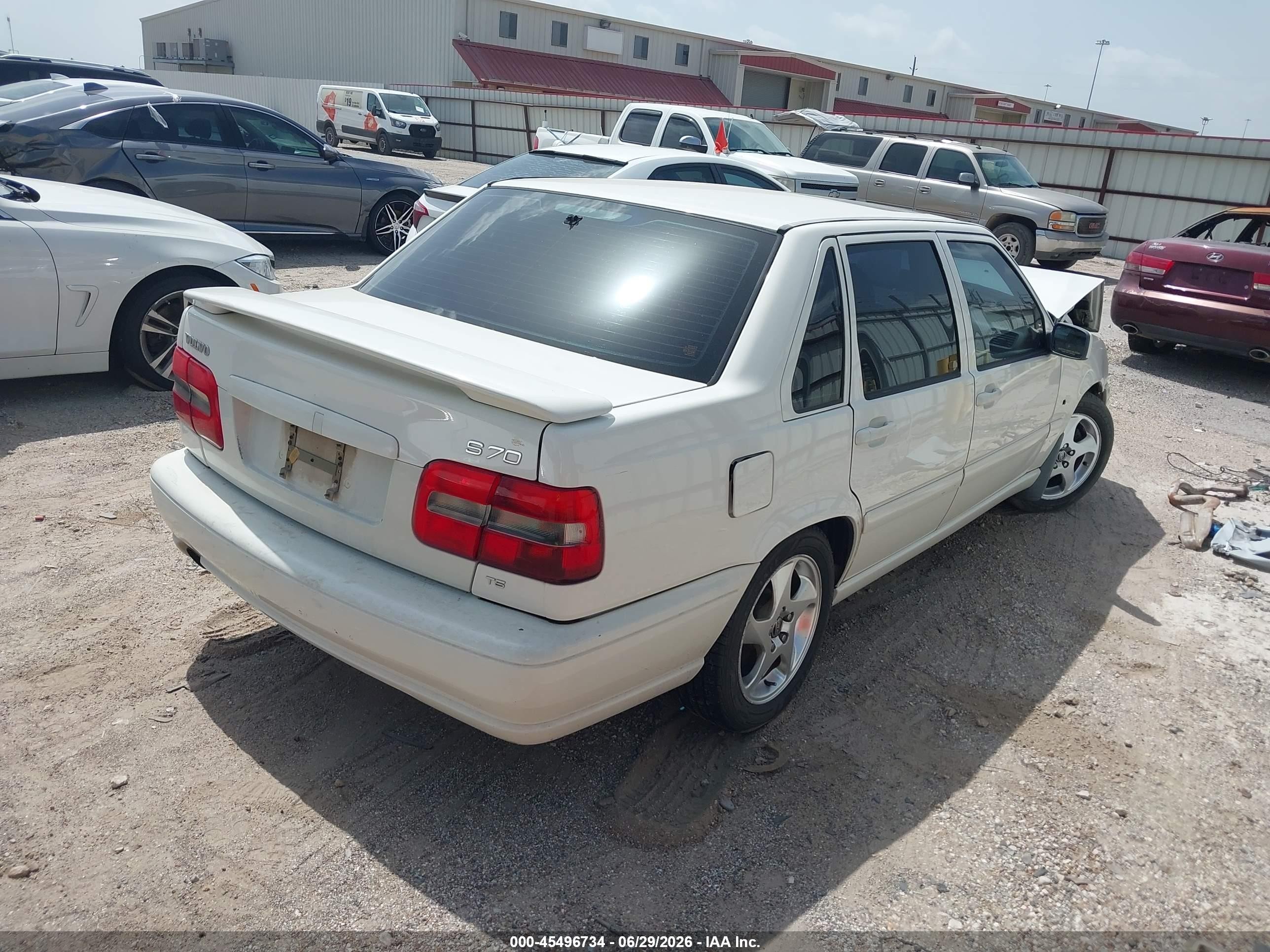 1999 Volvo S70 T5 White vin: YV1LS53D4X2587119