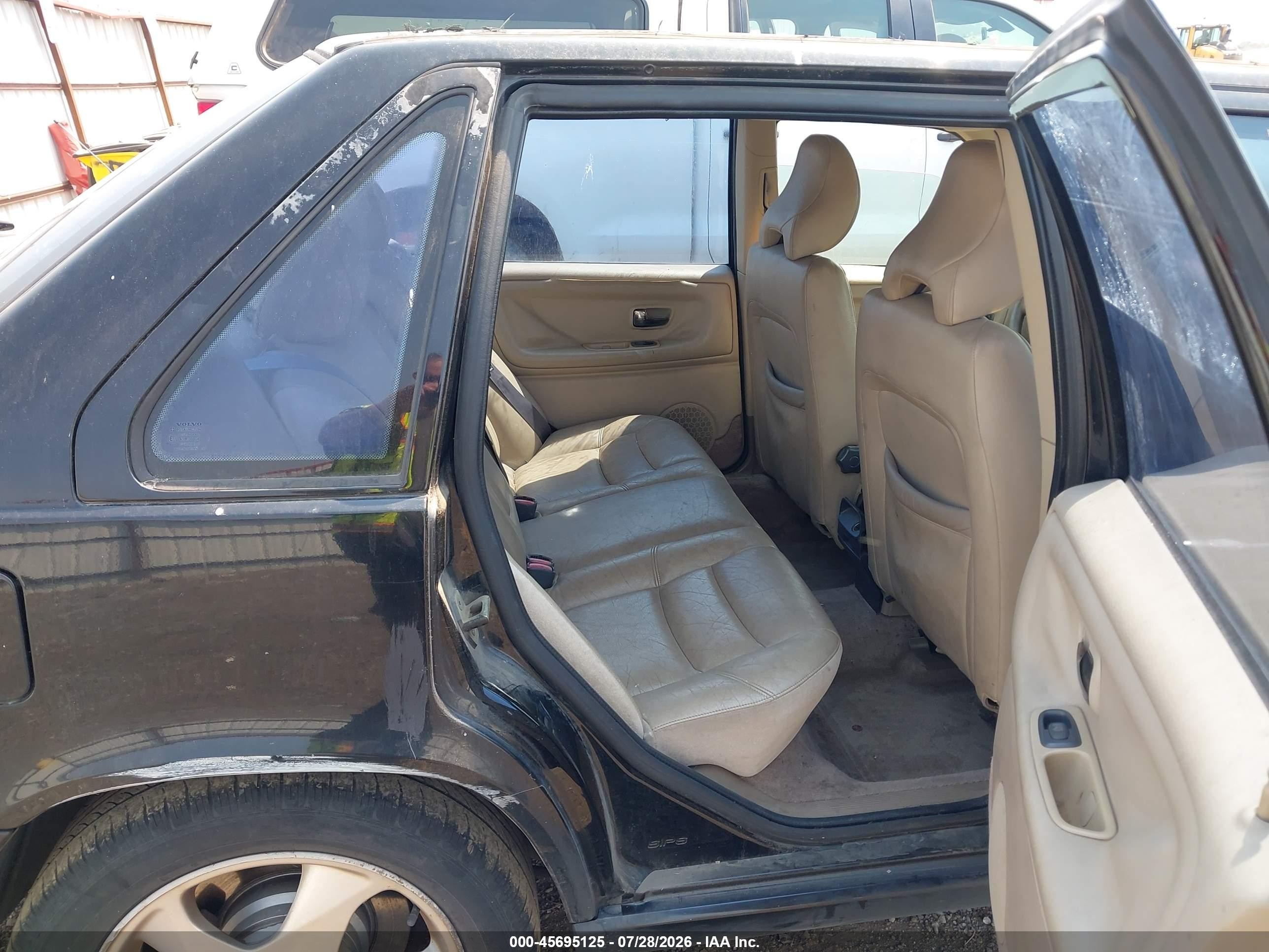 1999 Volvo S70 T5 Black vin: YV1LS53DXX2568039