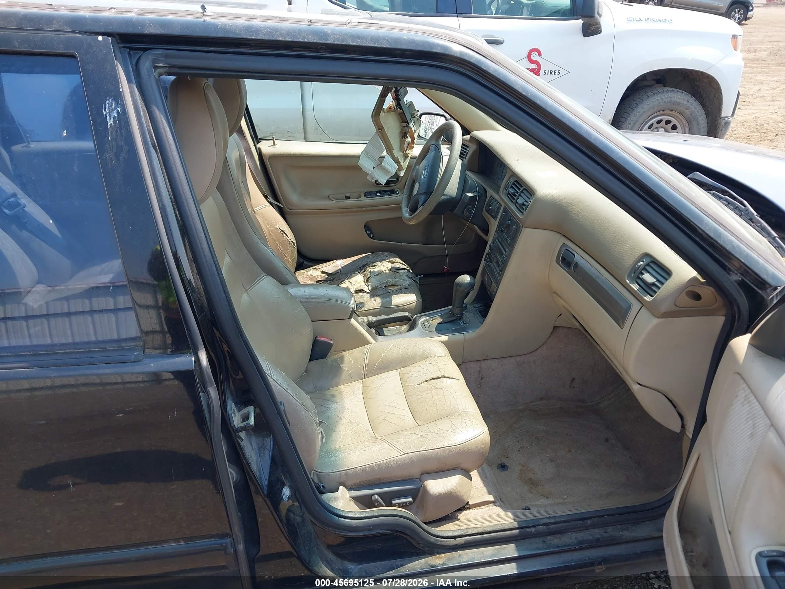 1999 Volvo S70 T5 Black vin: YV1LS53DXX2568039