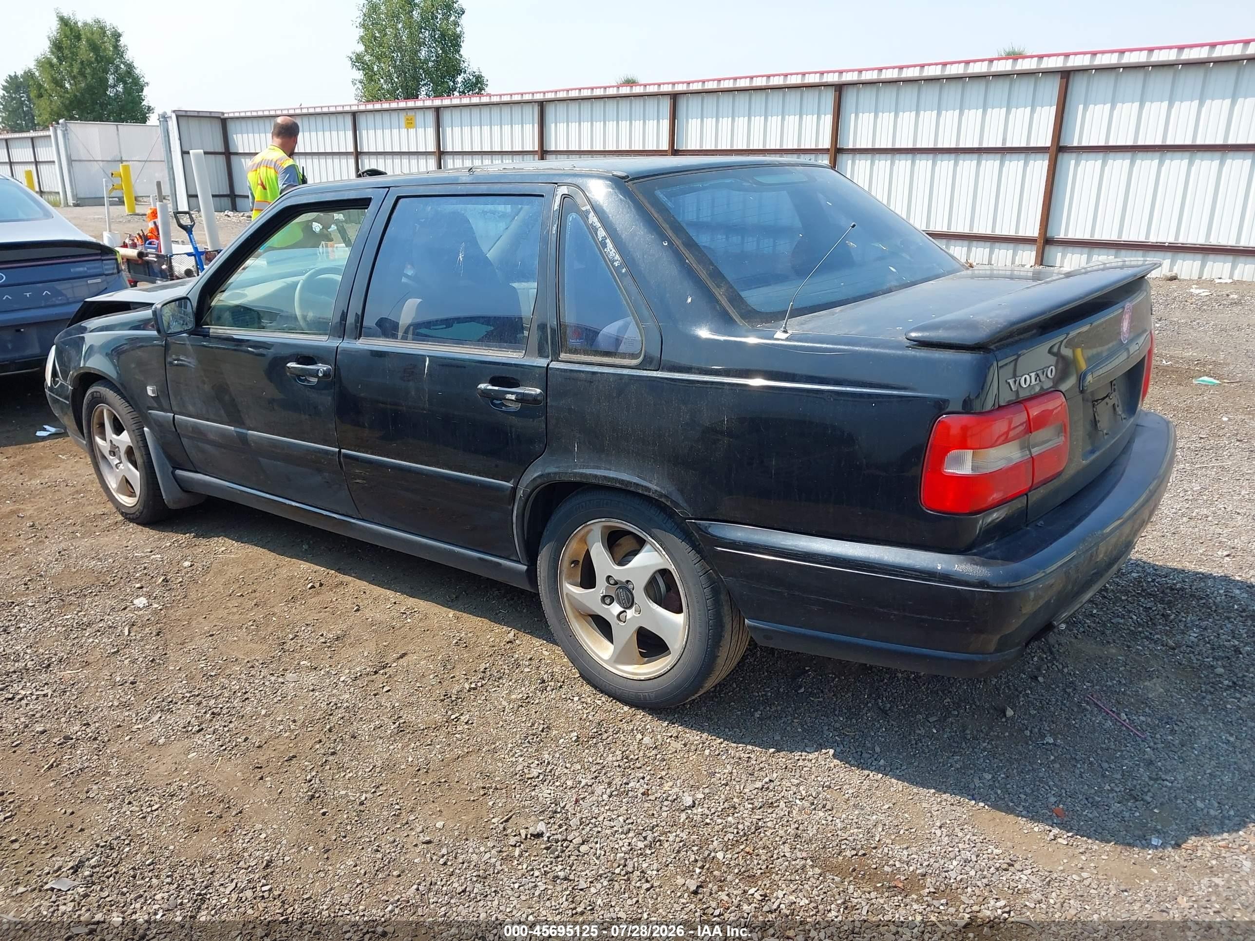 1999 Volvo S70 T5 Black vin: YV1LS53DXX2568039