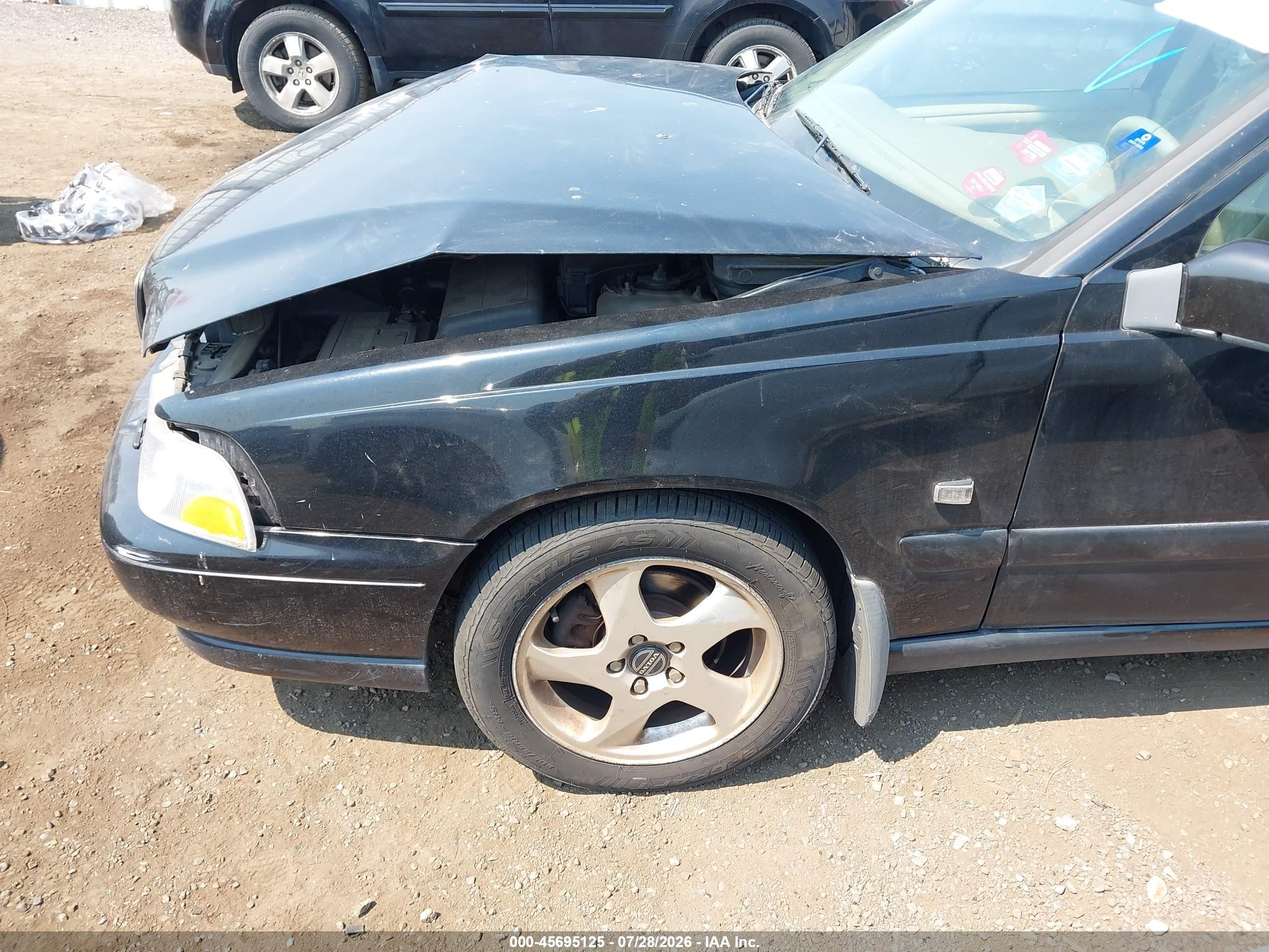 1999 Volvo S70 T5 Black vin: YV1LS53DXX2568039